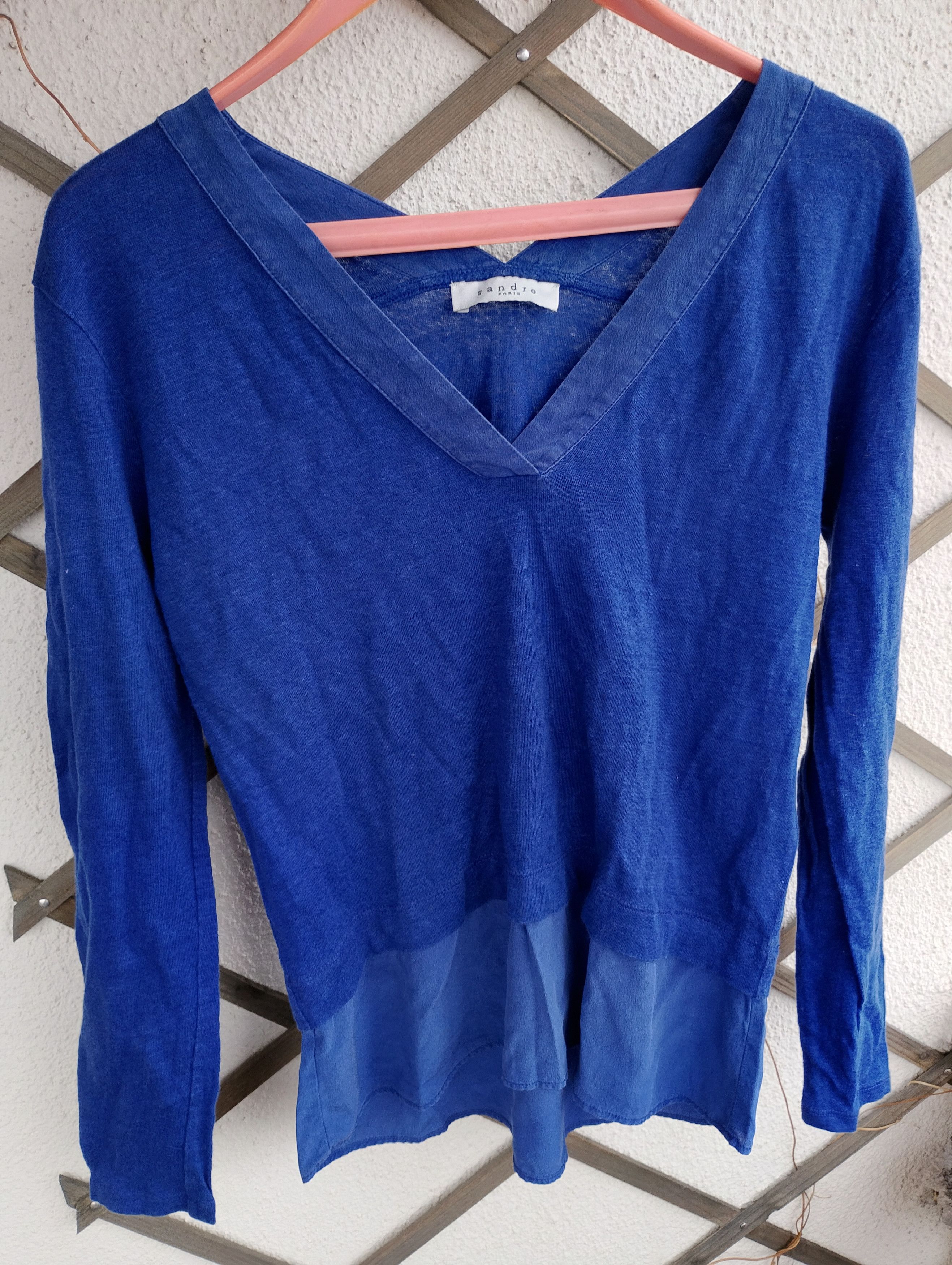 Sandro Sandro Paris V-neck top layered design sz M? Size M / US 6-8 / IT 42-44 - 2 Thumbnail