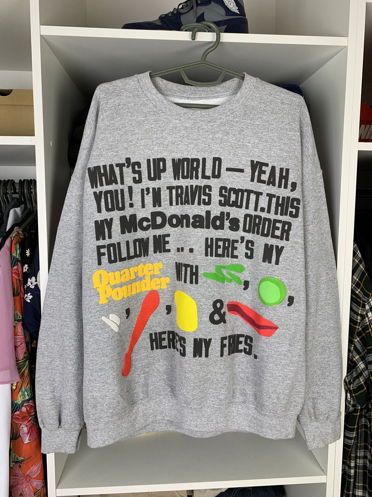 Travis Scott 2020 Travis Scott x McDonald's Cactus Jack Sweatshirt Size US L / EU 52-54 / 3 - 1 Thumbnail