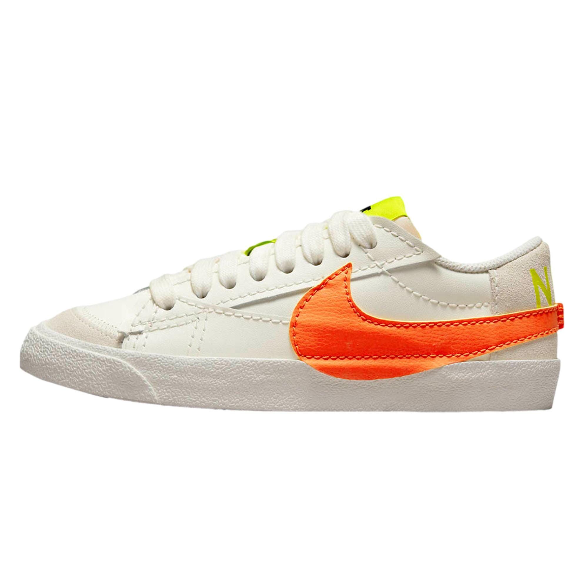 Nike Blazer Low '77 Jumbo Sail DQ1470-103 Size US 6.5 / IT 36.5 - 1 Thumbnail
