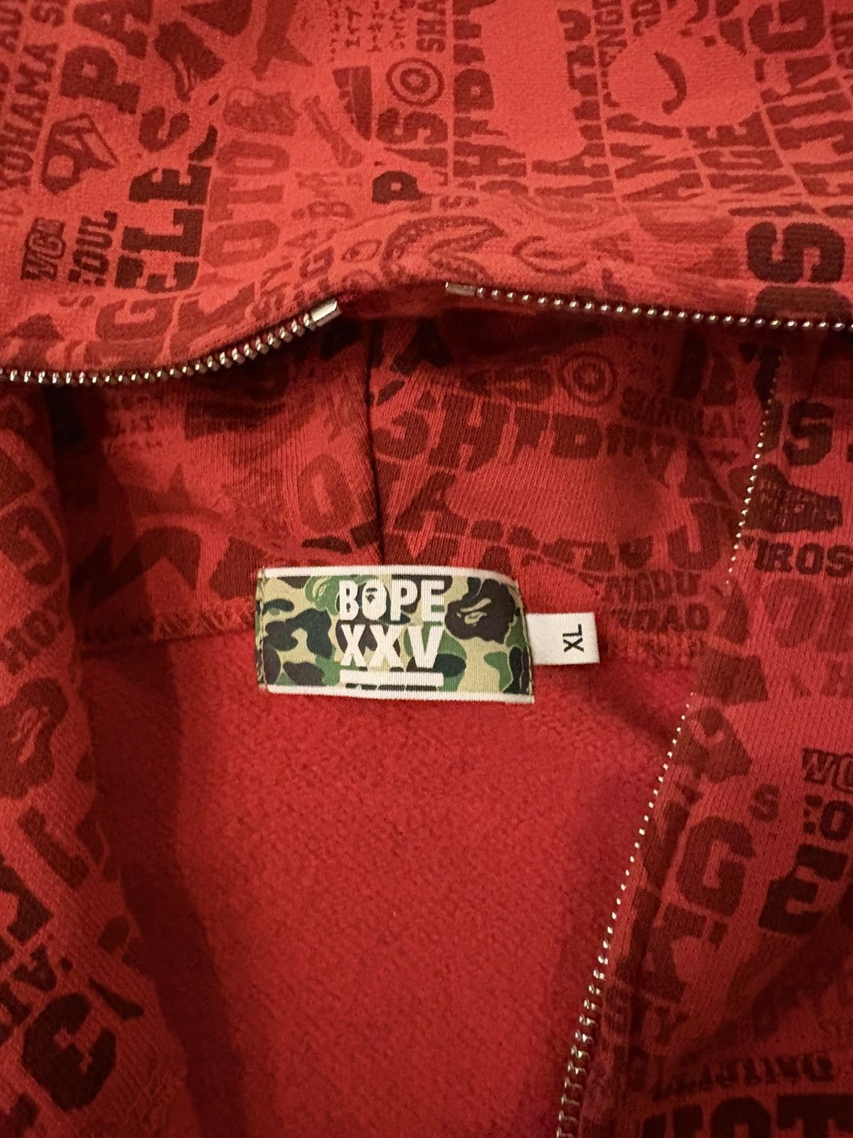 Bape Red XXV Bape hoodie Size US XL / EU 56 / 4 - 8 Thumbnail
