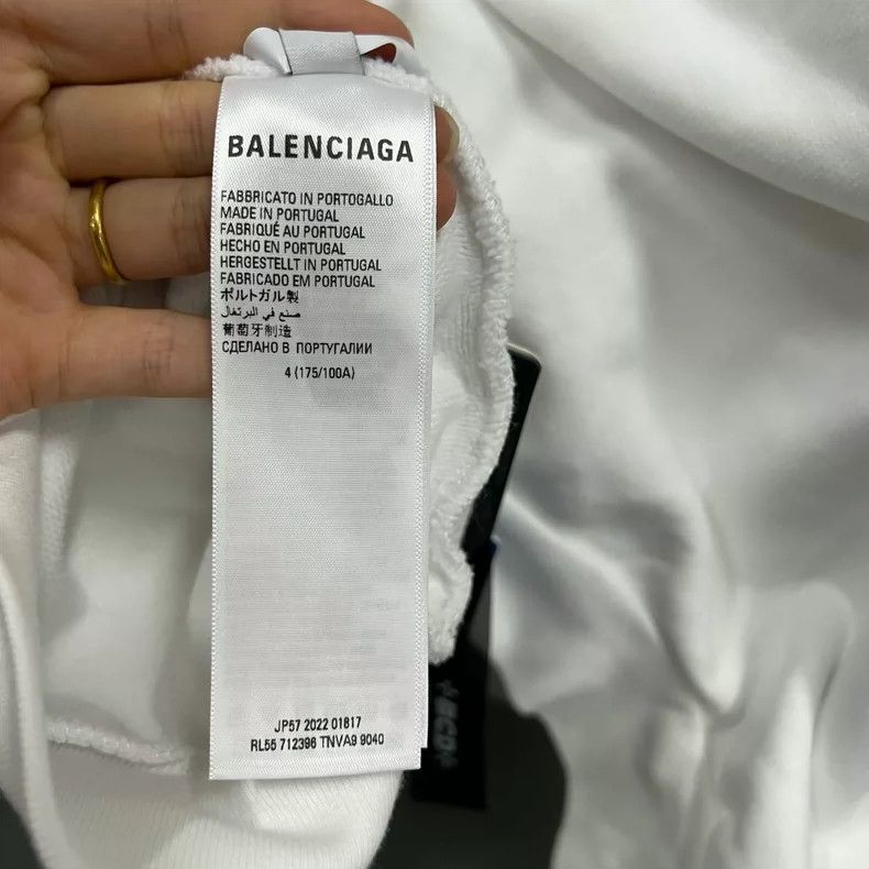 Balenciaga Balenciaga Adidas x Co-branded White Hoodie with Front Emb Size US XL / EU 56 / 4 - 4 Thumbnail
