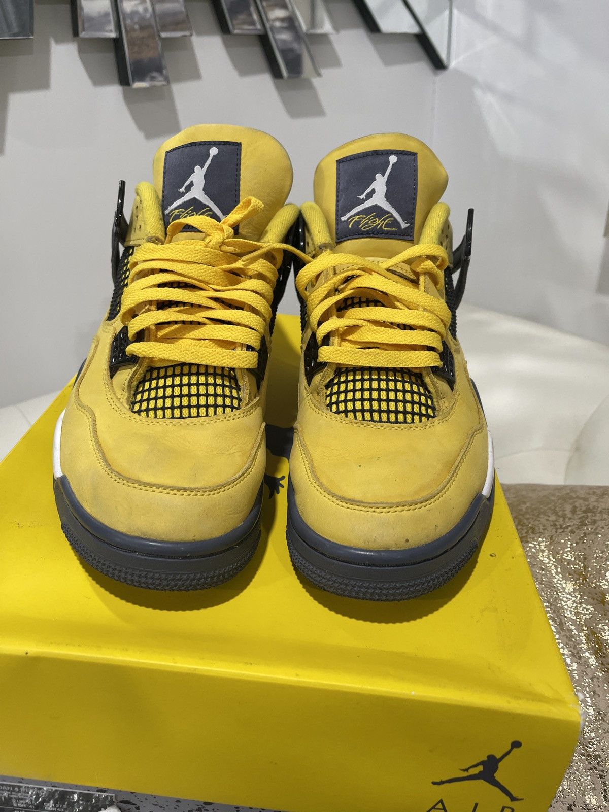 Nike Air Jordan 4 Retro 'Lightning' 2021 Size US 9.5 / EU 42-43 - 3 Thumbnail