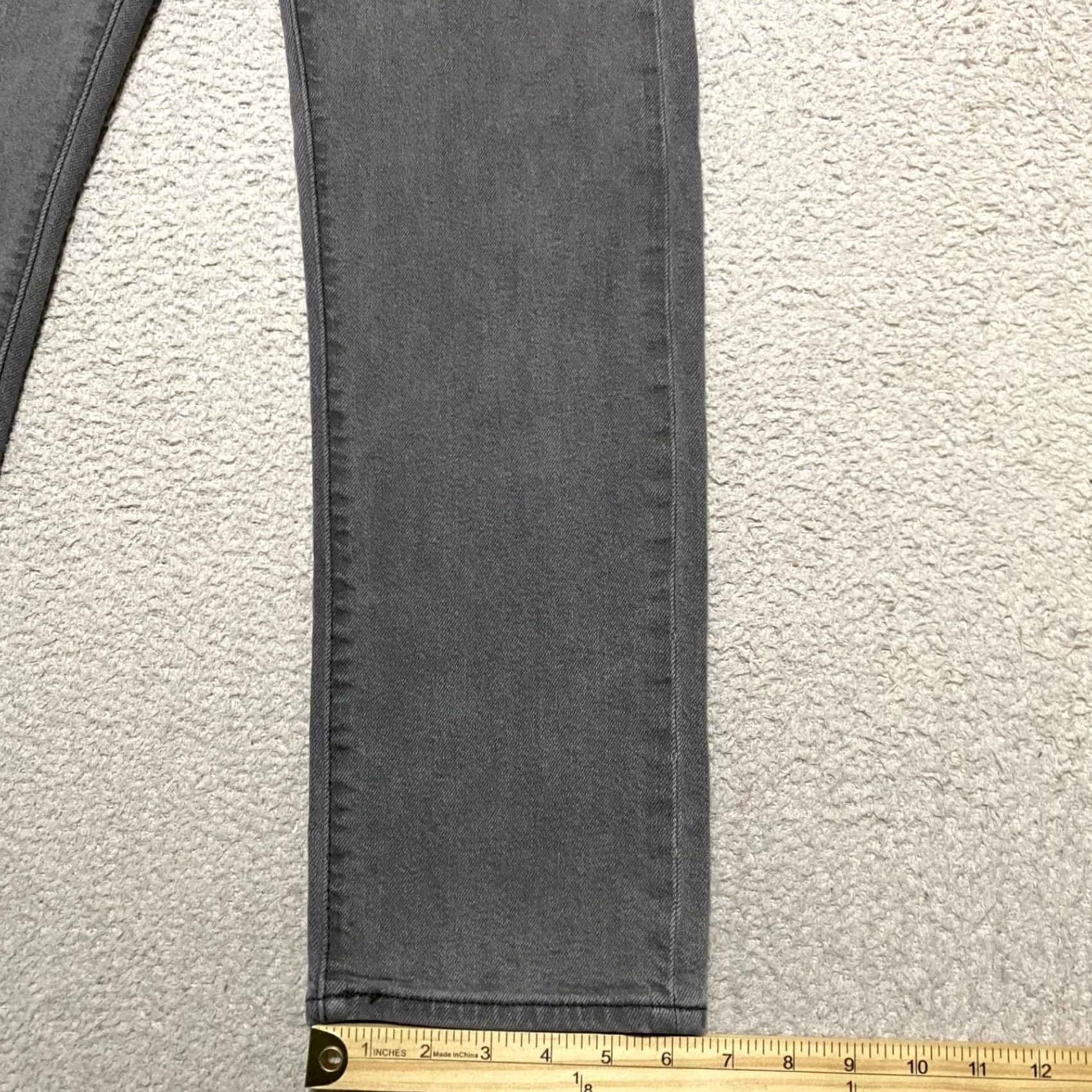 Levi's Levi's Womens Jeans Gray Wedgie Straight Button Fly Medium Wash 28 Regular 5-Pocket Denim High Rise 90s Vintage? Size 28" / US 6 / IT 42 - 6 Thumbnail