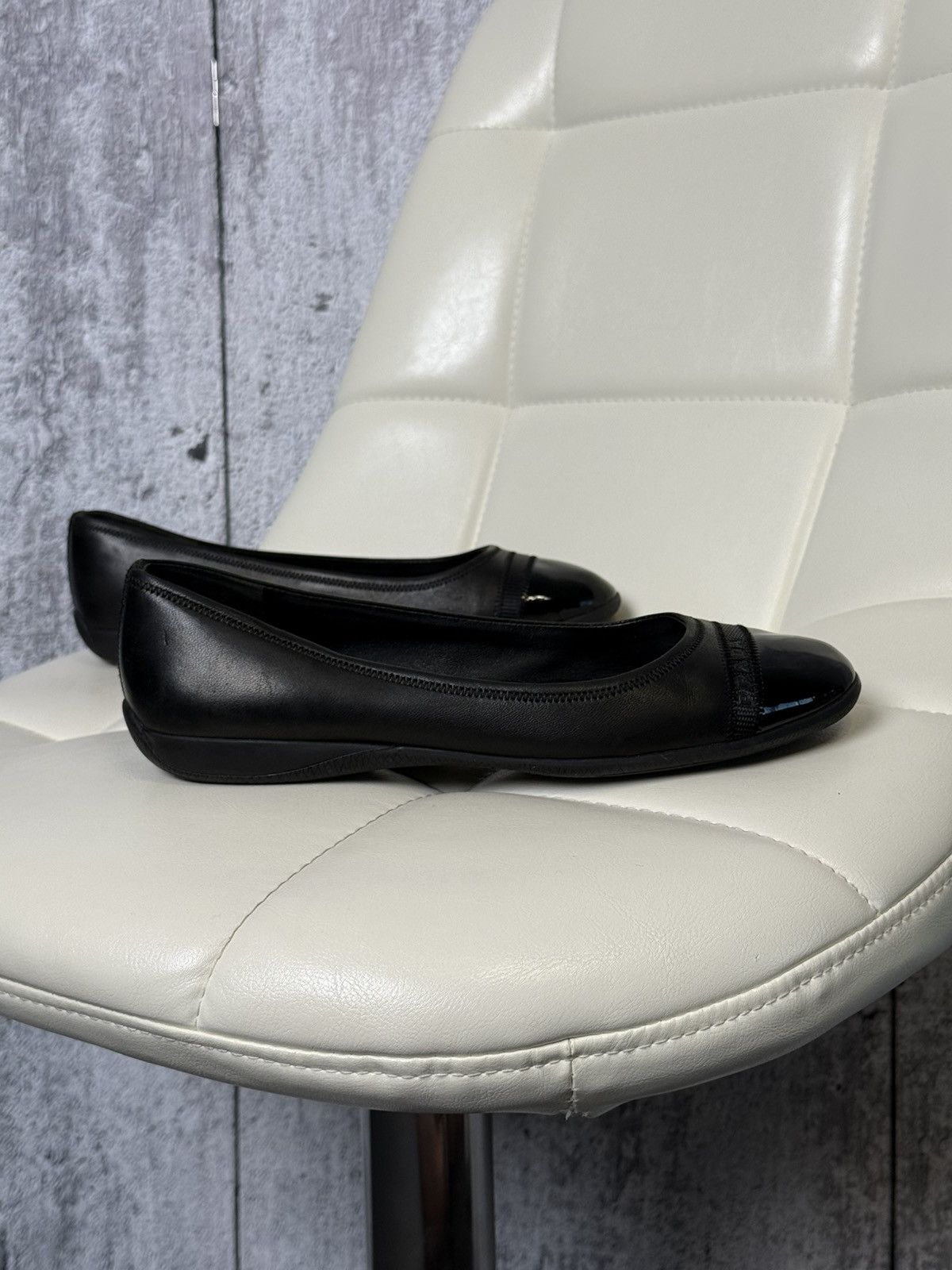 Prada Vintage 00s Prada Ballet Flats Leather Patent Toe Cap Shoes Size US 8 / IT 38 - 9 Thumbnail