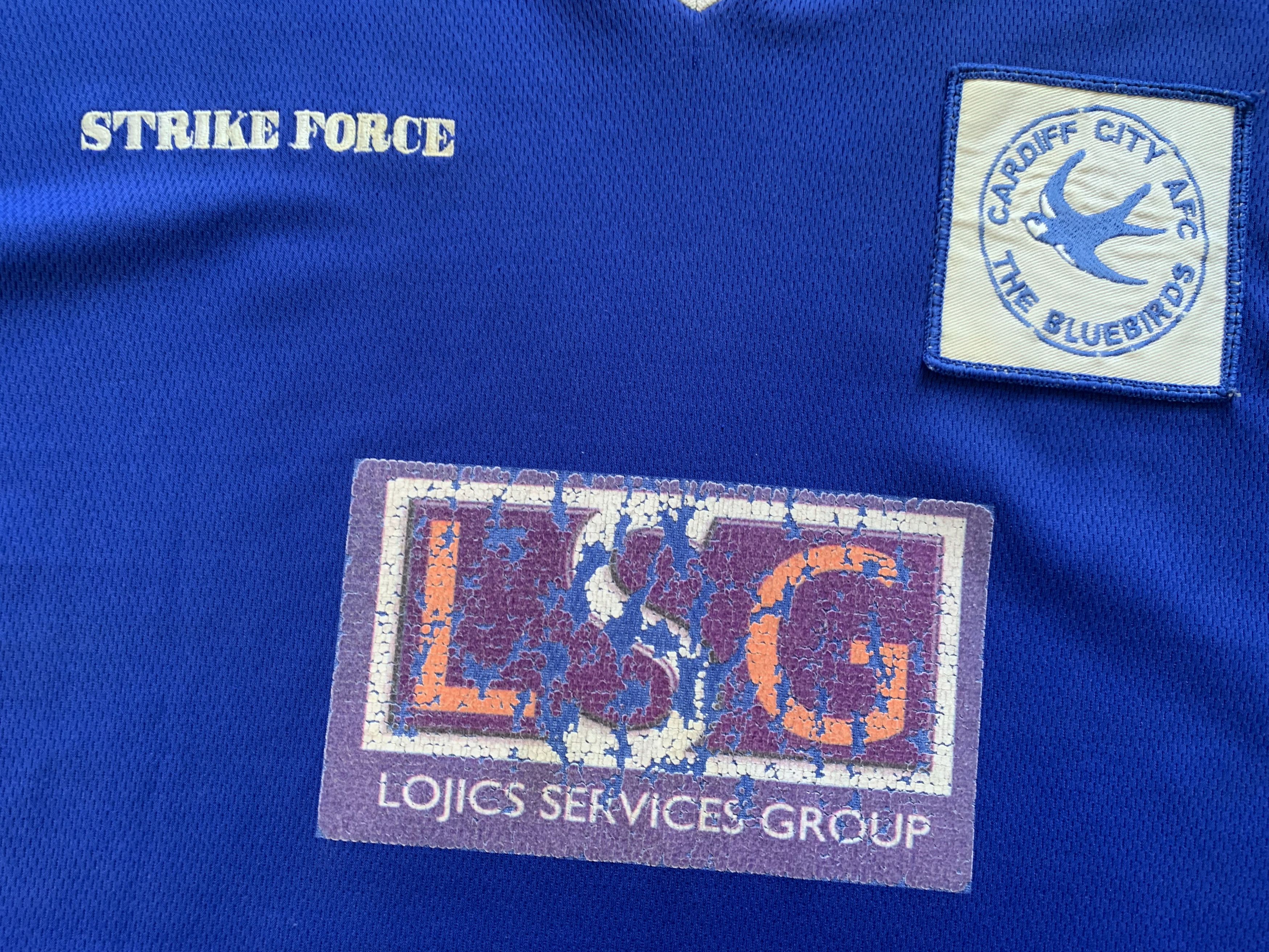 Vintage Vintage Strike Force Cardiff City Football Shirt 2000-2001 Size US XL / EU 56 / 4 - 6 Thumbnail