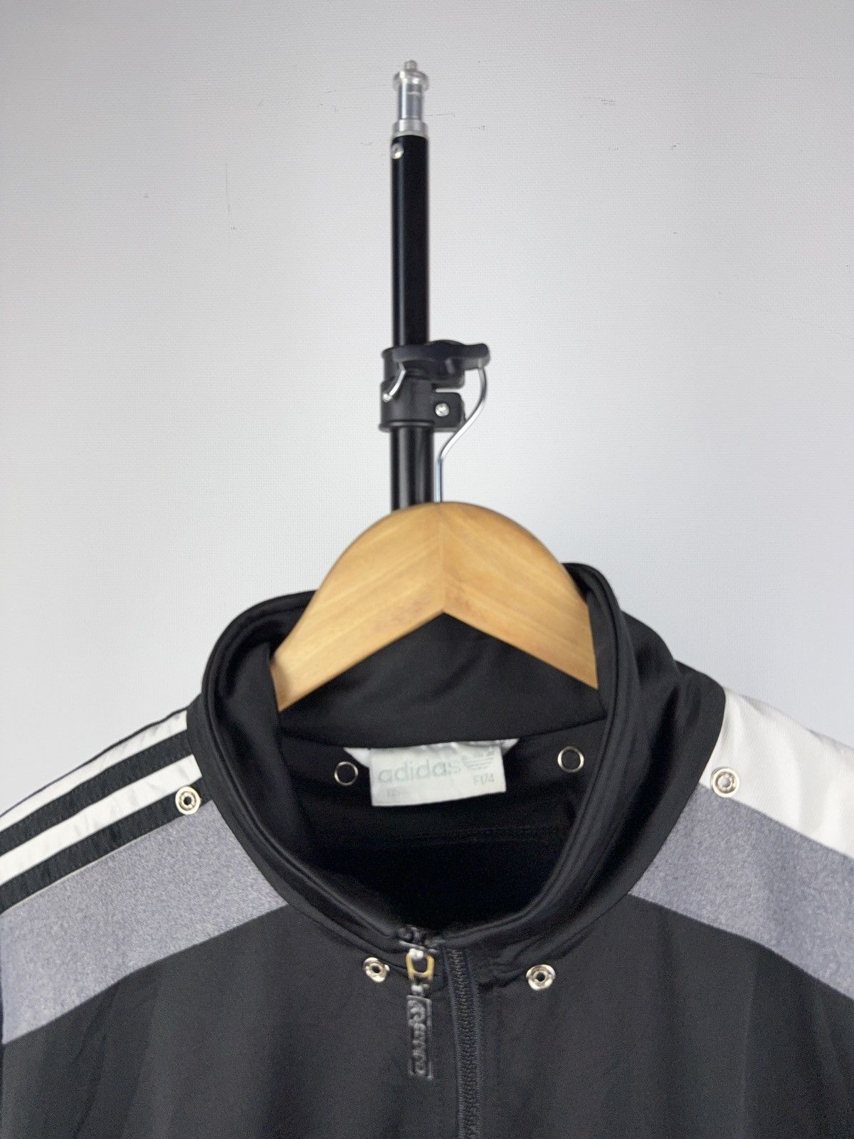 Adidas × Vintage Vintage 90s Adidas Track Vest Black Y2K Size US M / EU 48-50 / 2 - 4 Thumbnail