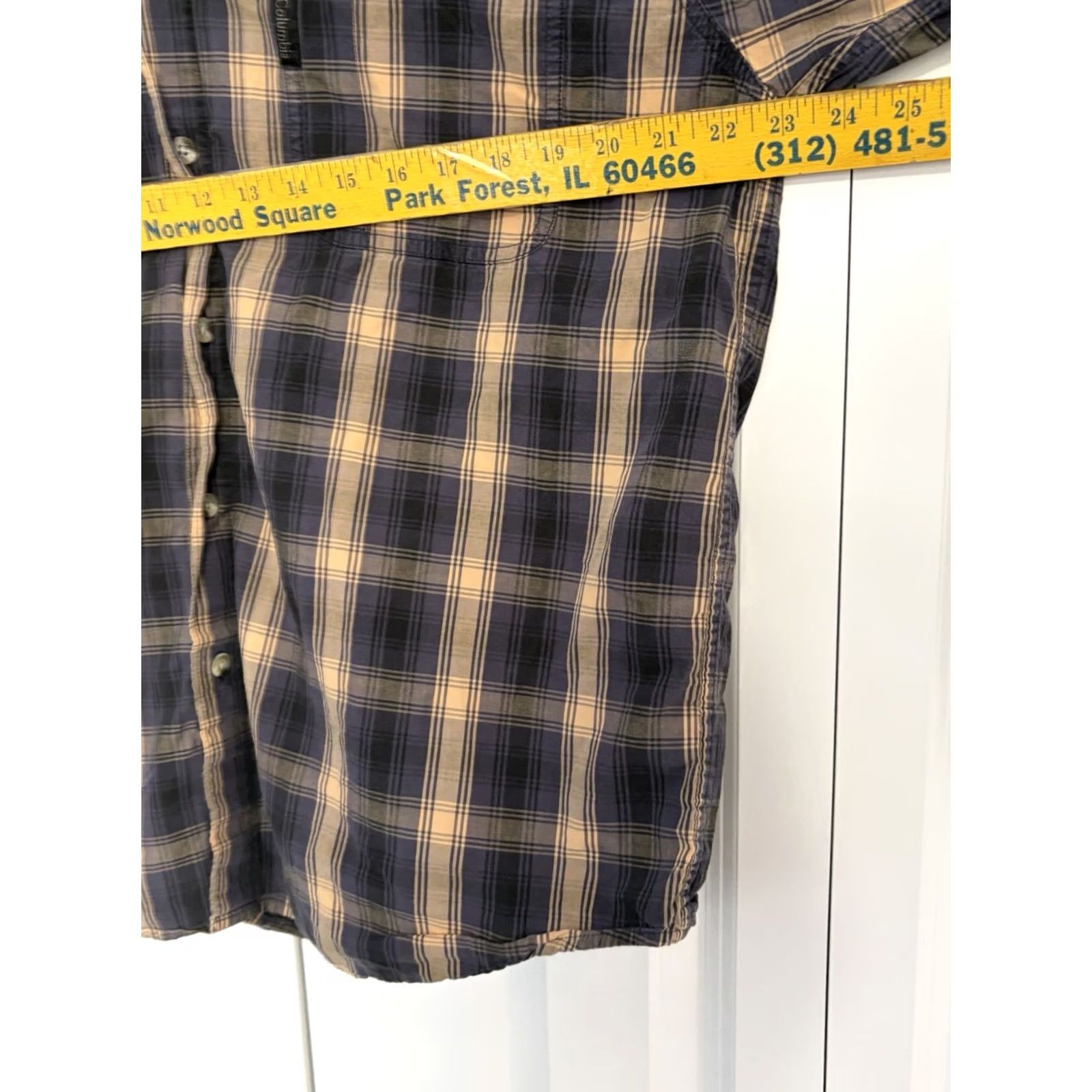 Vintage Columbia Men's Plaid Flannel Button-Up Shirt L Beige Blue Casual Outdoor Pockets Size US L / EU 52-54 / 3 - 5 Thumbnail
