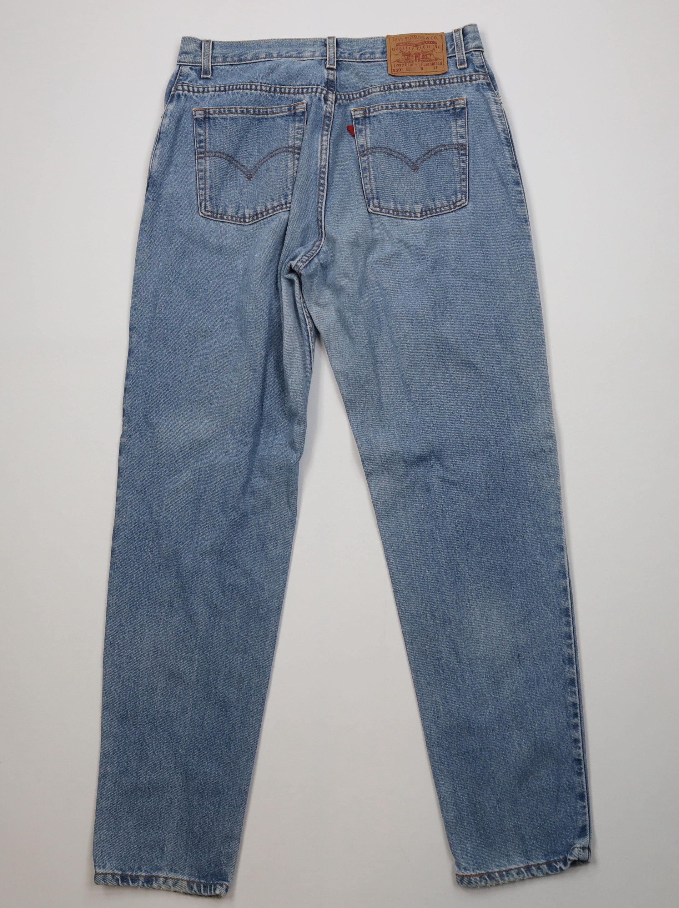 Levi's Vintage Y2K 2000 Levis 550 Juniors Long Tapered Leg Jeans Size 36" / US 14 / IT 50 - 11 Thumbnail