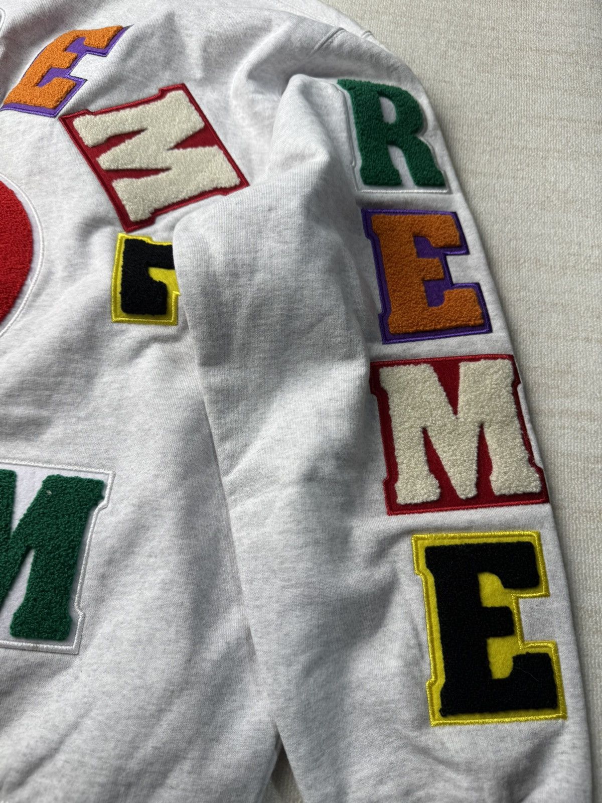 Supreme Team chenille hoodie Size US M / EU 48-50 / 2 - 3 Thumbnail