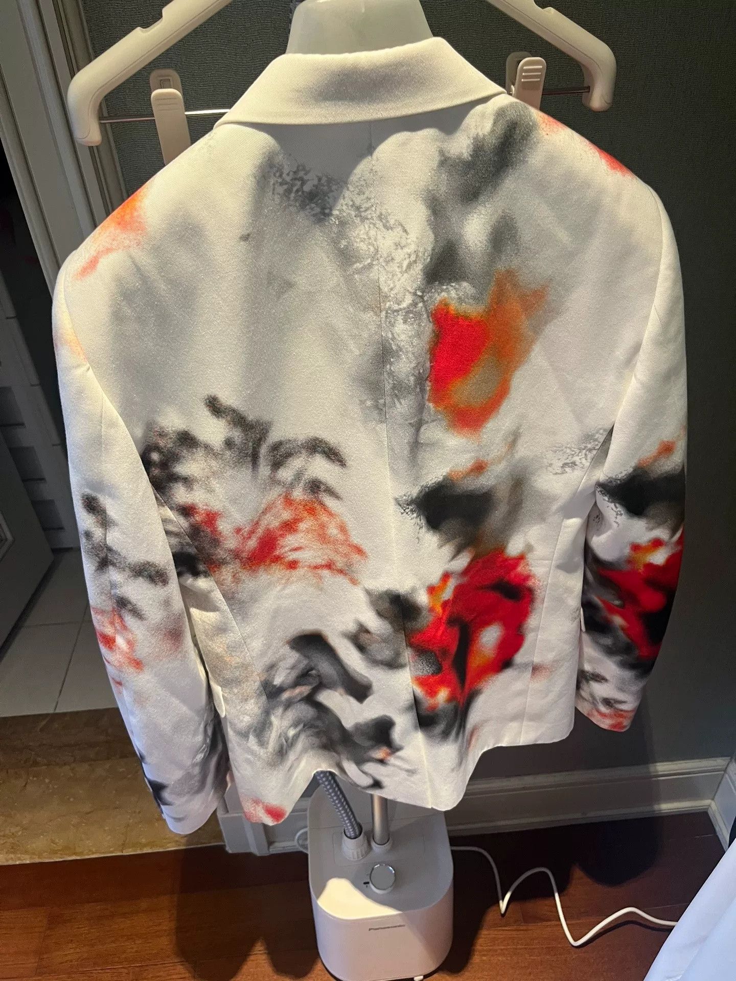 Alexander McQueen Alexander McQueen Abstract Print Suit Set Size US M / EU 48-50 / 2 - 6 Thumbnail