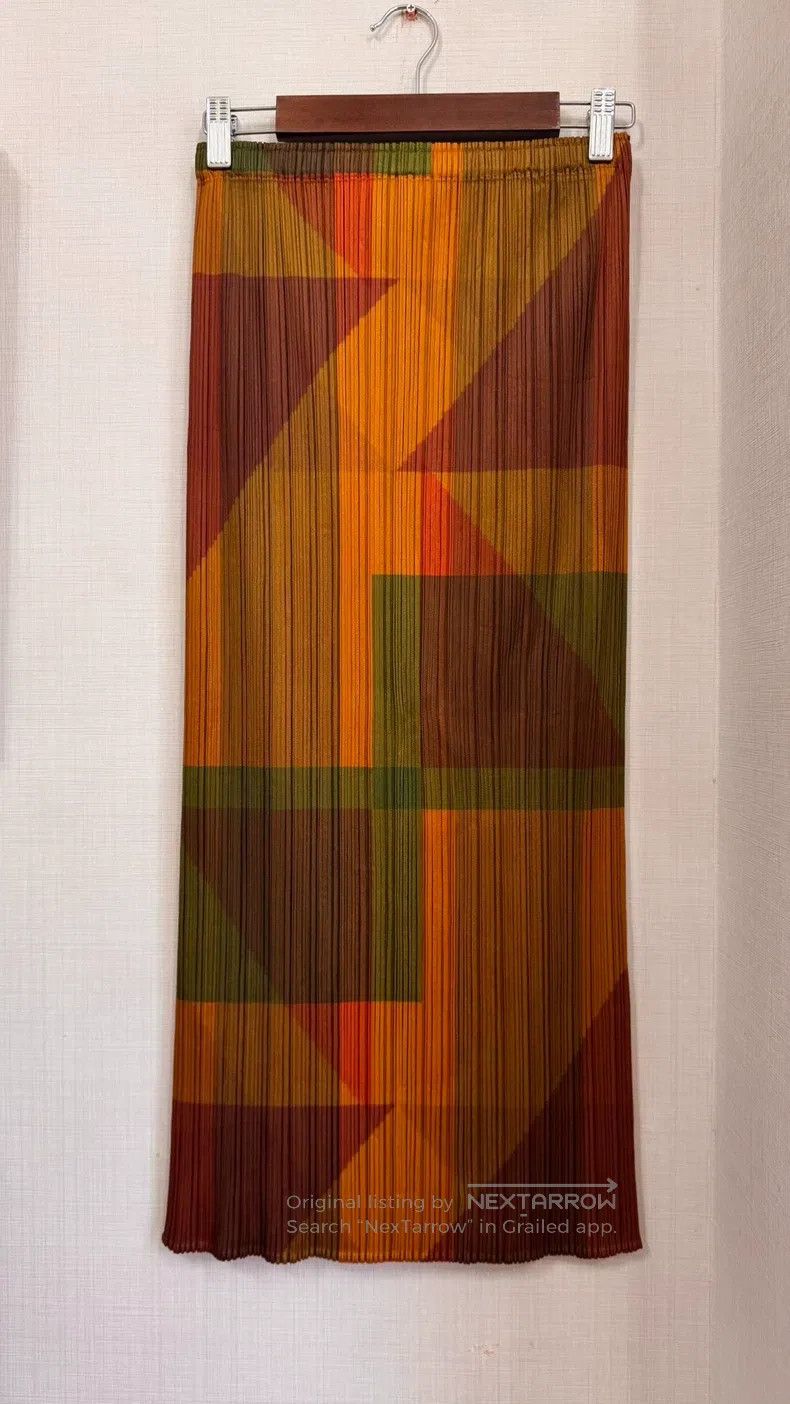 Issey Miyake Issey Miyake Geometric Midi Skirt Size 25" / US 0 / IT 36 - 1 Thumbnail