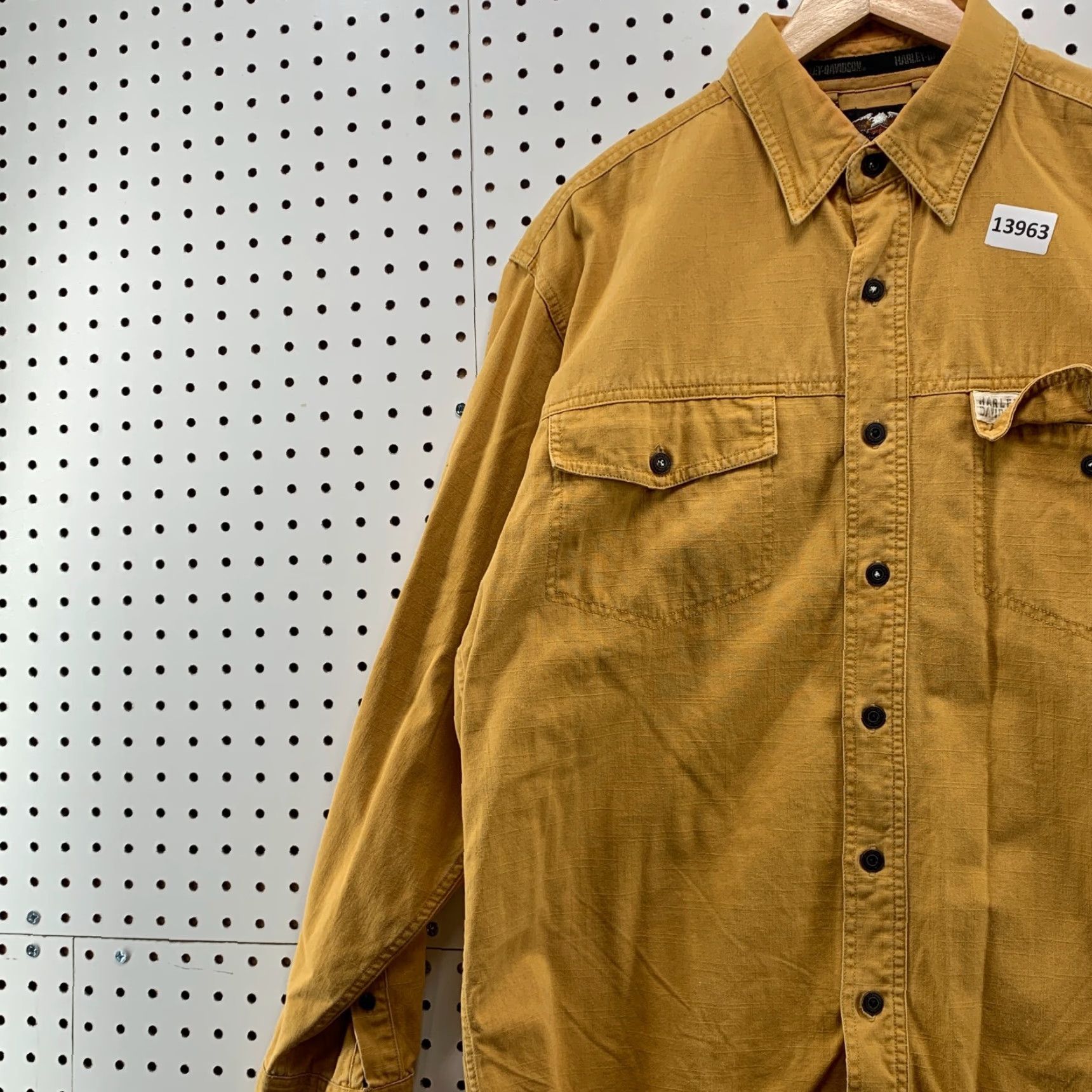 Harley Davidson VINTAGE Harley-Davidson Shirt Brown Tan Button Down Back Spellout Size Medium Size US M / EU 48-50 / 2 - 3 Thumbnail