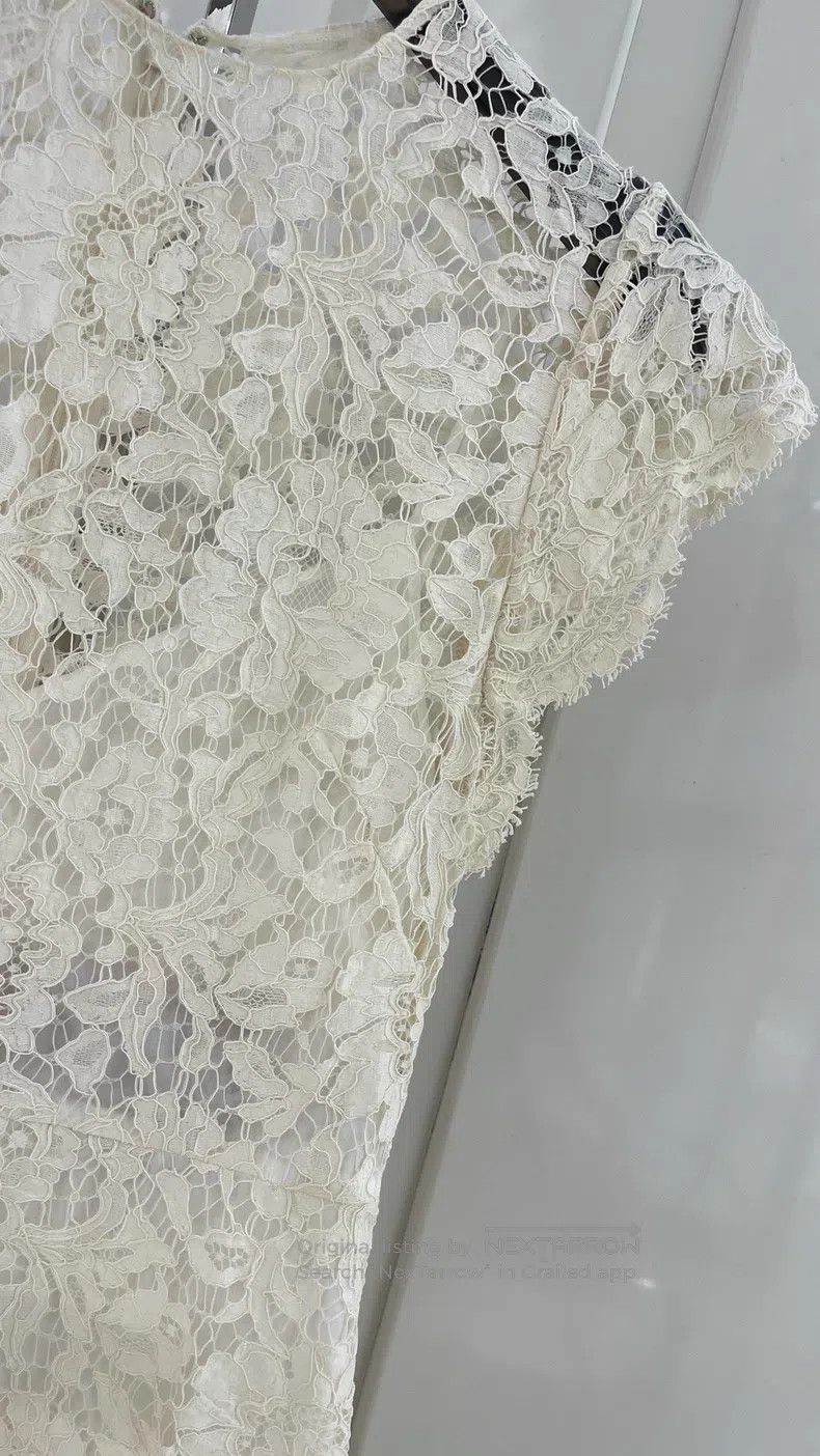 Valentino Valentino Textured lace dress Size L / US 10 / IT 46 - 2 Thumbnail