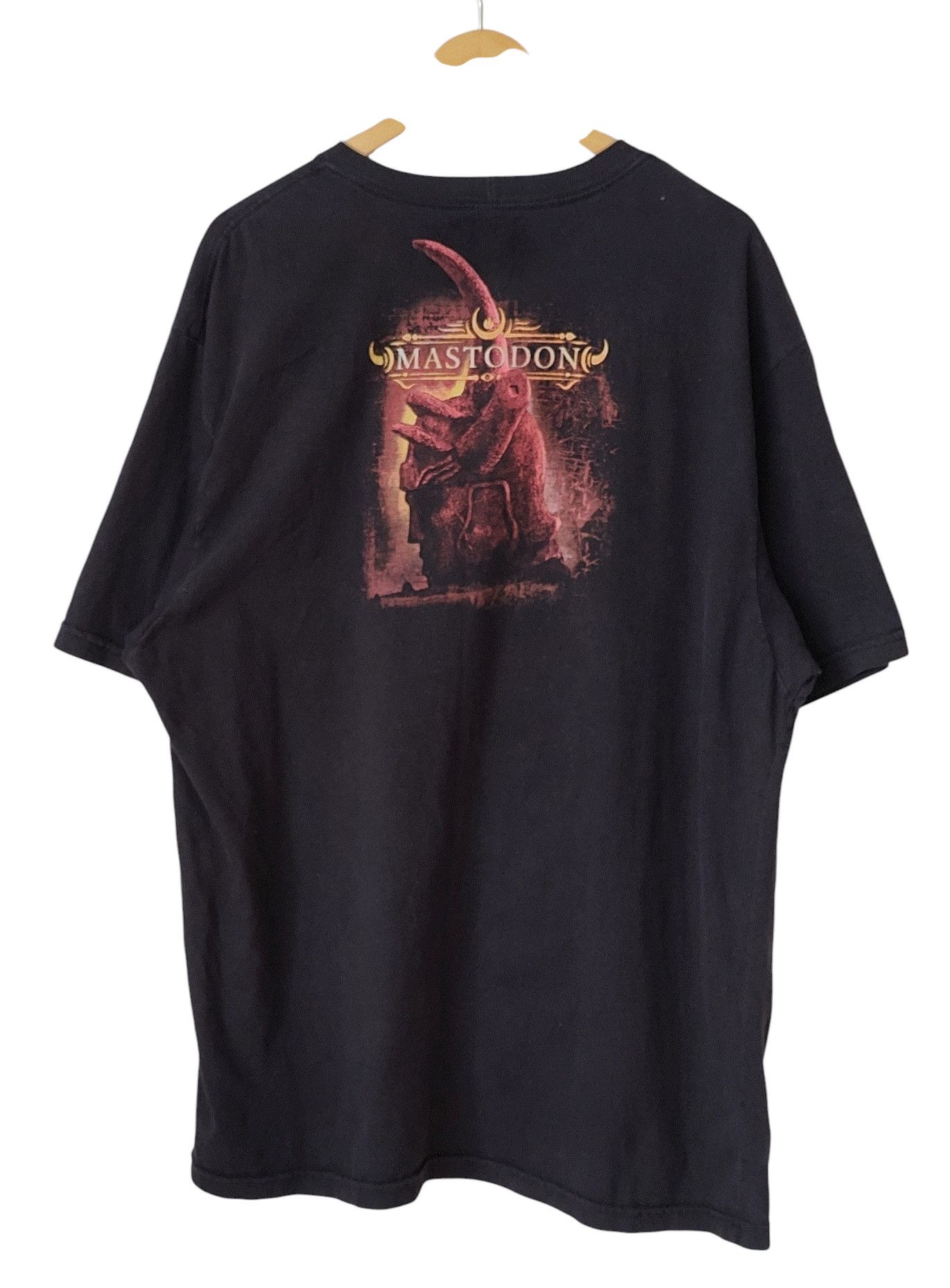 Band Tees Mastodon Emperor of Sand Heavy Metal Vintage Tshirt Size US XXL / EU 58 / 5 - 2 Thumbnail