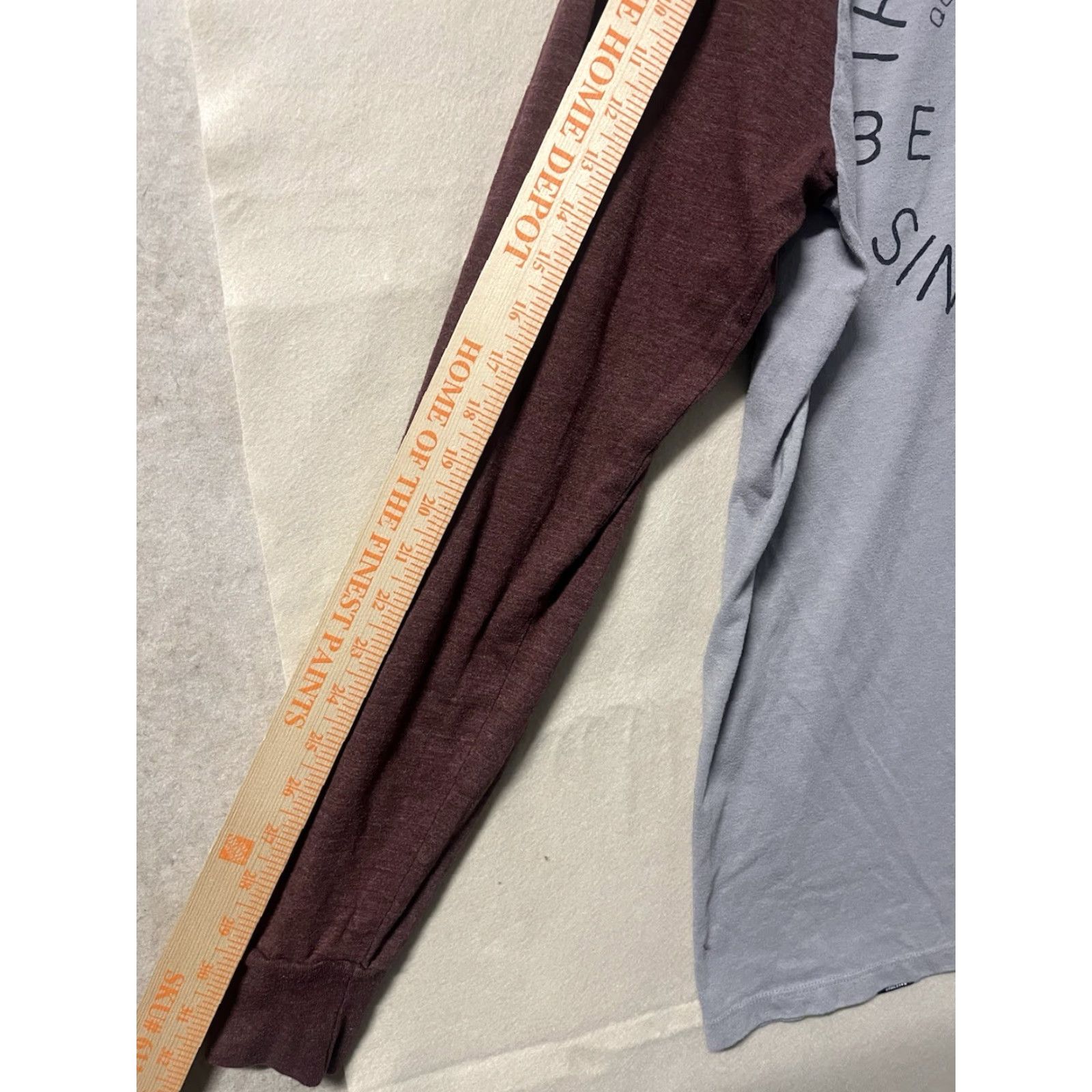 The North Face The North Face Men’s T-Shirt Long Sleeve Size Large Multicolor Logo Cotton Crew Neck Regular Fit Shirt Men Size US L / EU 52-54 / 3 - 5 Thumbnail