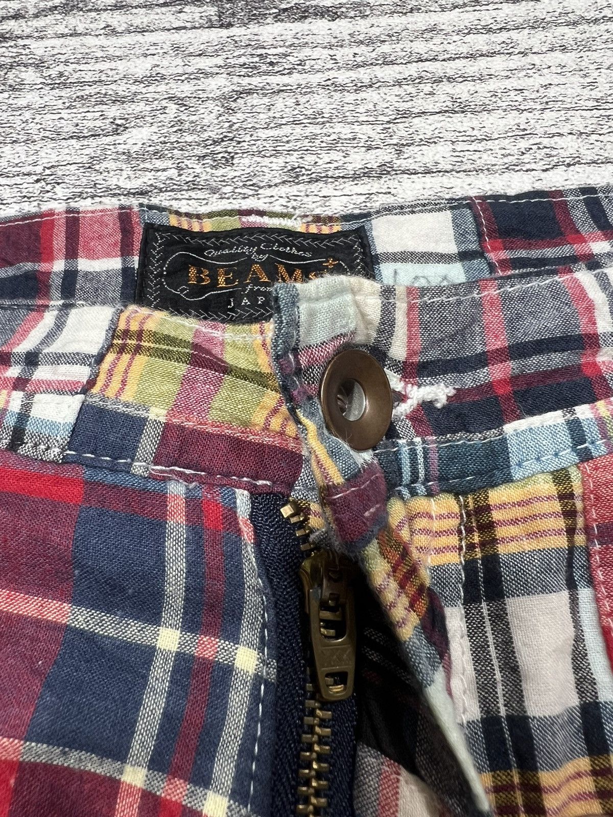 Number (N)ine 2000s Beams Hysteric Rebuild Patchwork Jorts y2k Lgb Ifsix Size US 34 / EU 50 - 4 Thumbnail
