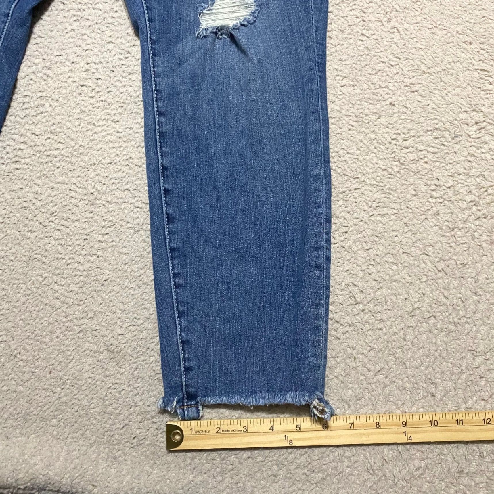 Vintage Judy Blue Jeans Womens 20W High Rise Skinny Denim Distressed 5-Pocket Blue 26in Inseam Plus Size Size 42" / US 20 - 5 Thumbnail