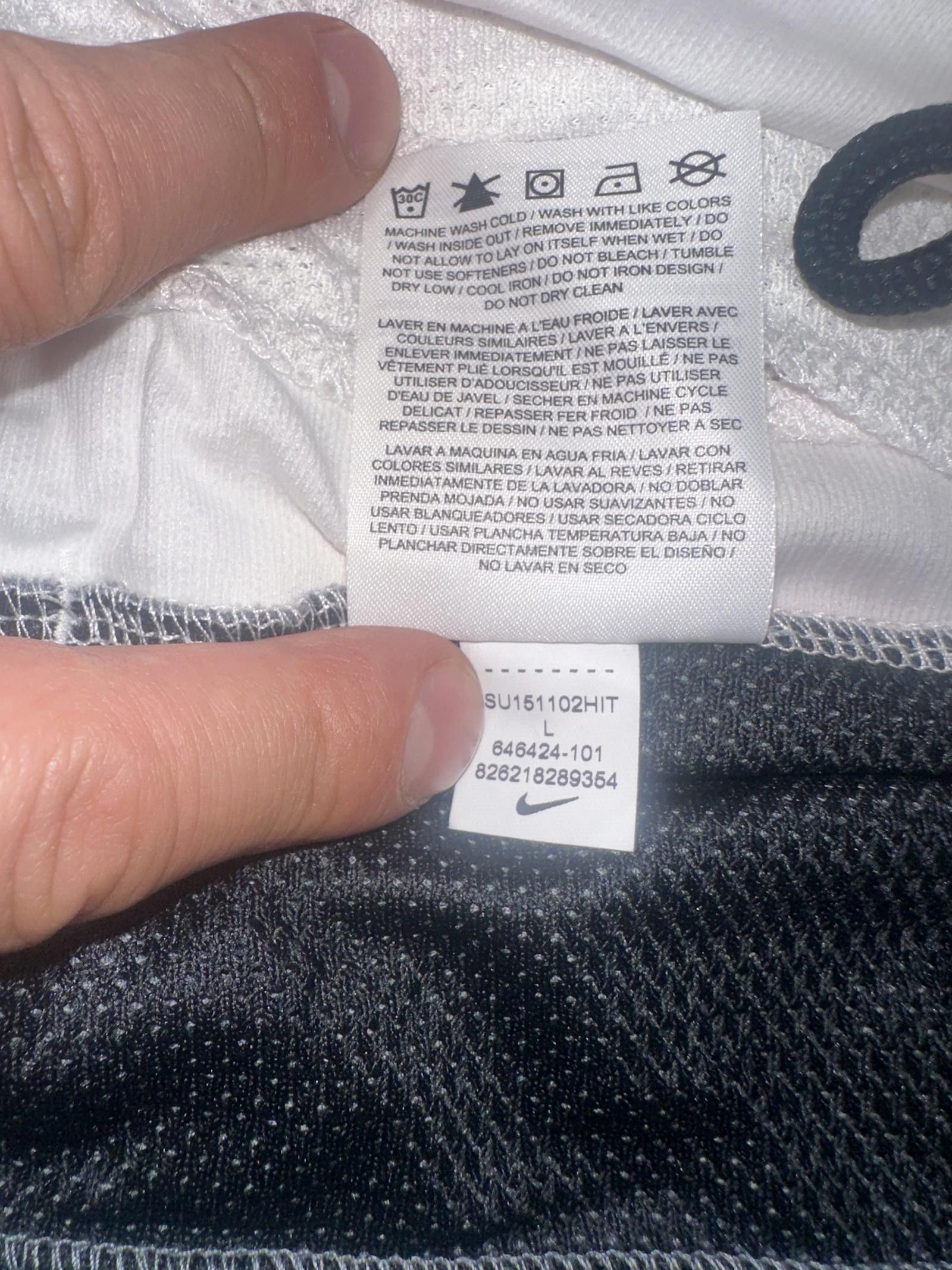 Nike Nike Men’s Elite Basketball Athletic Mesh Shorts 2015 Size US 34 / EU 50 - 10 Thumbnail