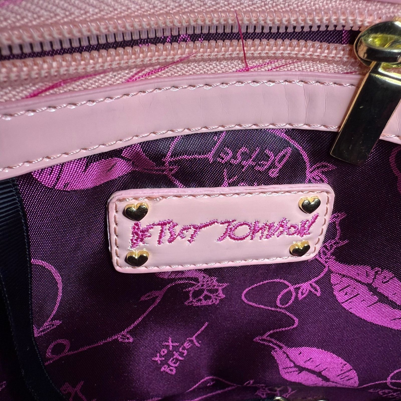 Betsey Johnson Betsey Johnson Pink Quilted Heart Handbag Size ONE SIZE - 7 Thumbnail