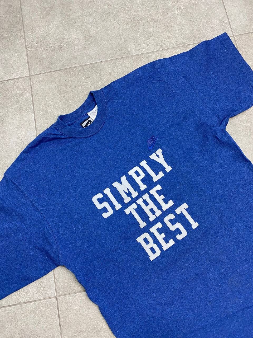 Nike Vintage Nike 90s Simply The Best Small Swoosh T-Shirt Size US M / EU 48-50 / 2 - 4 Thumbnail