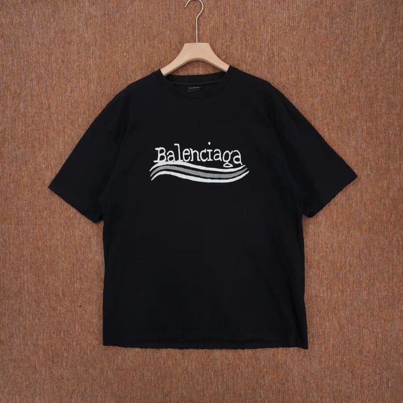 Balenciaga Balenciaga Black Graffiti Coke Short Sleeve - dmc Size US L / EU 52-54 / 3 - 1 Thumbnail