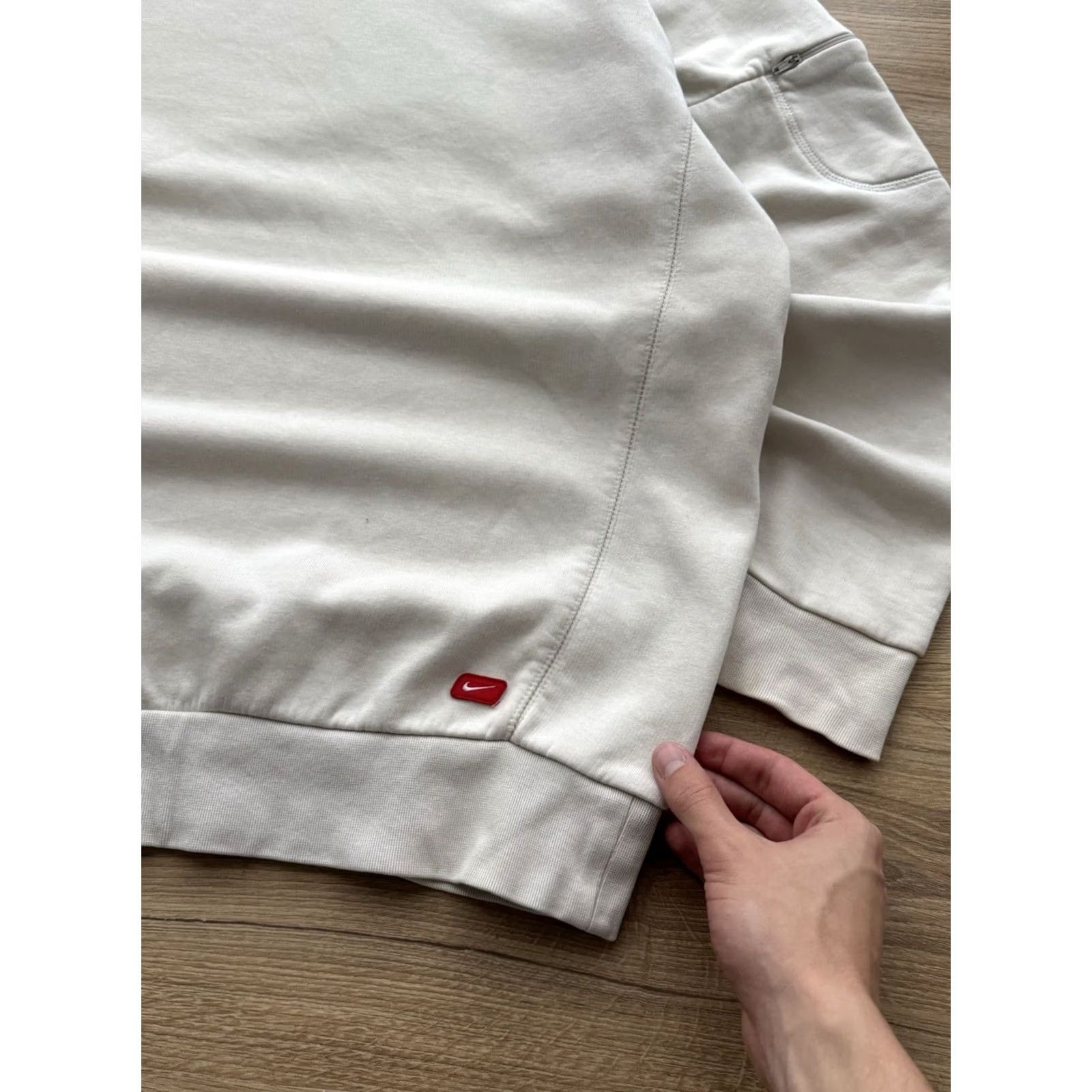 Nike Nike Vintage Sweatshirt Men M Beige 90s Retro Pullover Long Sleeve Logo Embroidered Classic USA Size US M / EU 48-50 / 2 - 5 Thumbnail