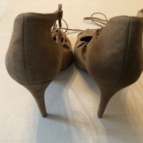 Banana Republic Banana Republic women's tan leather high heel shoes size:9M Size US 9 / IT 39 - 6 Thumbnail