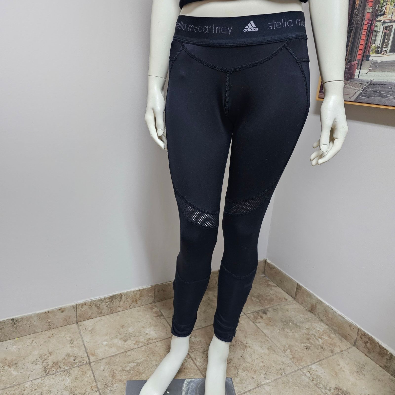 Stella McCartney Stella McCartney Adidas Leggings 7/8 sz M - ALTERED Size 26" / US 2 / IT 38 - 1 Thumbnail