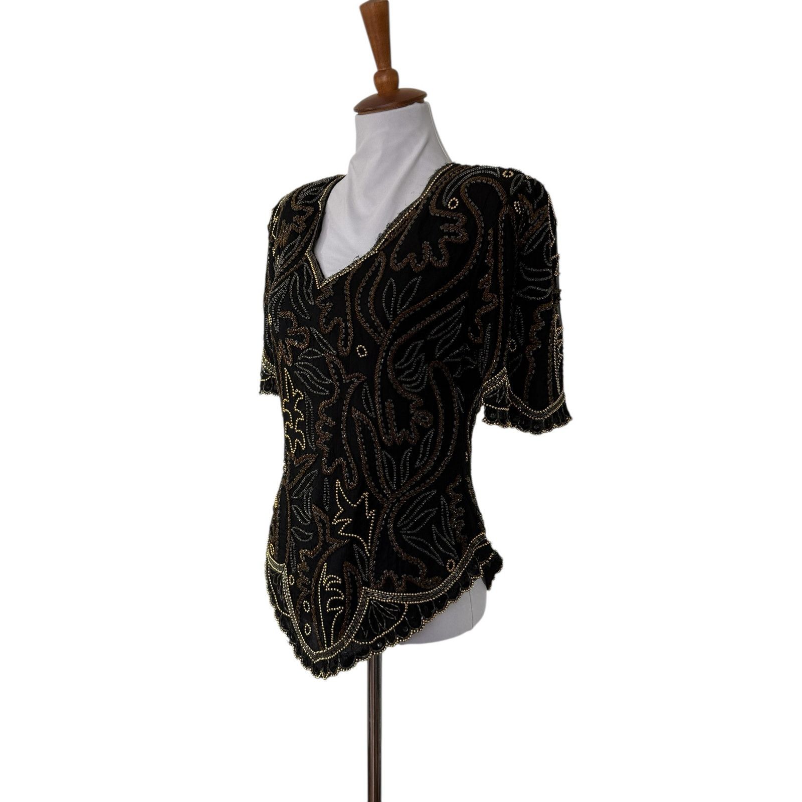 Vintage Vintage Lawrence Kazar Silk Sequin Blouse Cocktail Top M Size M / US 6-8 / IT 42-44 - 6 Thumbnail
