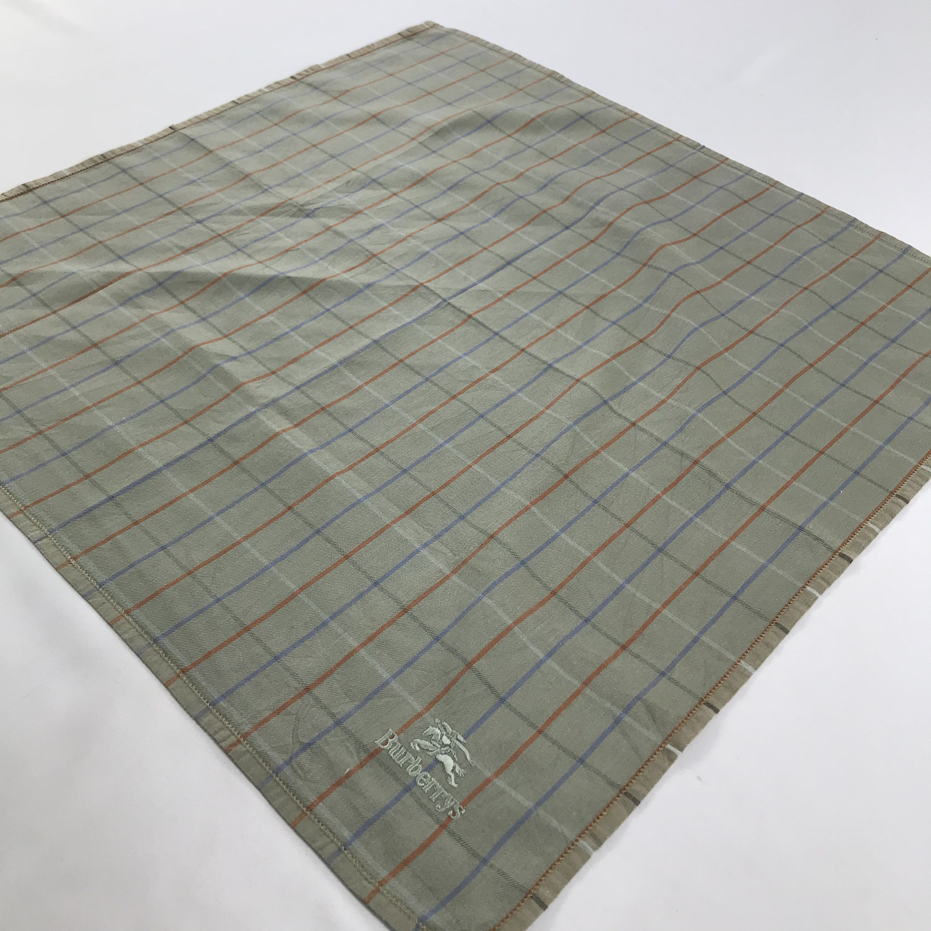 Burberry × Vintage Burberry Bandana / Handkerchief / Neckerchief - S1421 Size ONE SIZE - 2 Thumbnail