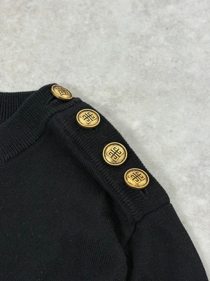 Givenchy AW2023 Givenchy Black Guilded Buttons Sweater Size US S / EU 44-46 / 1 - 7 Thumbnail
