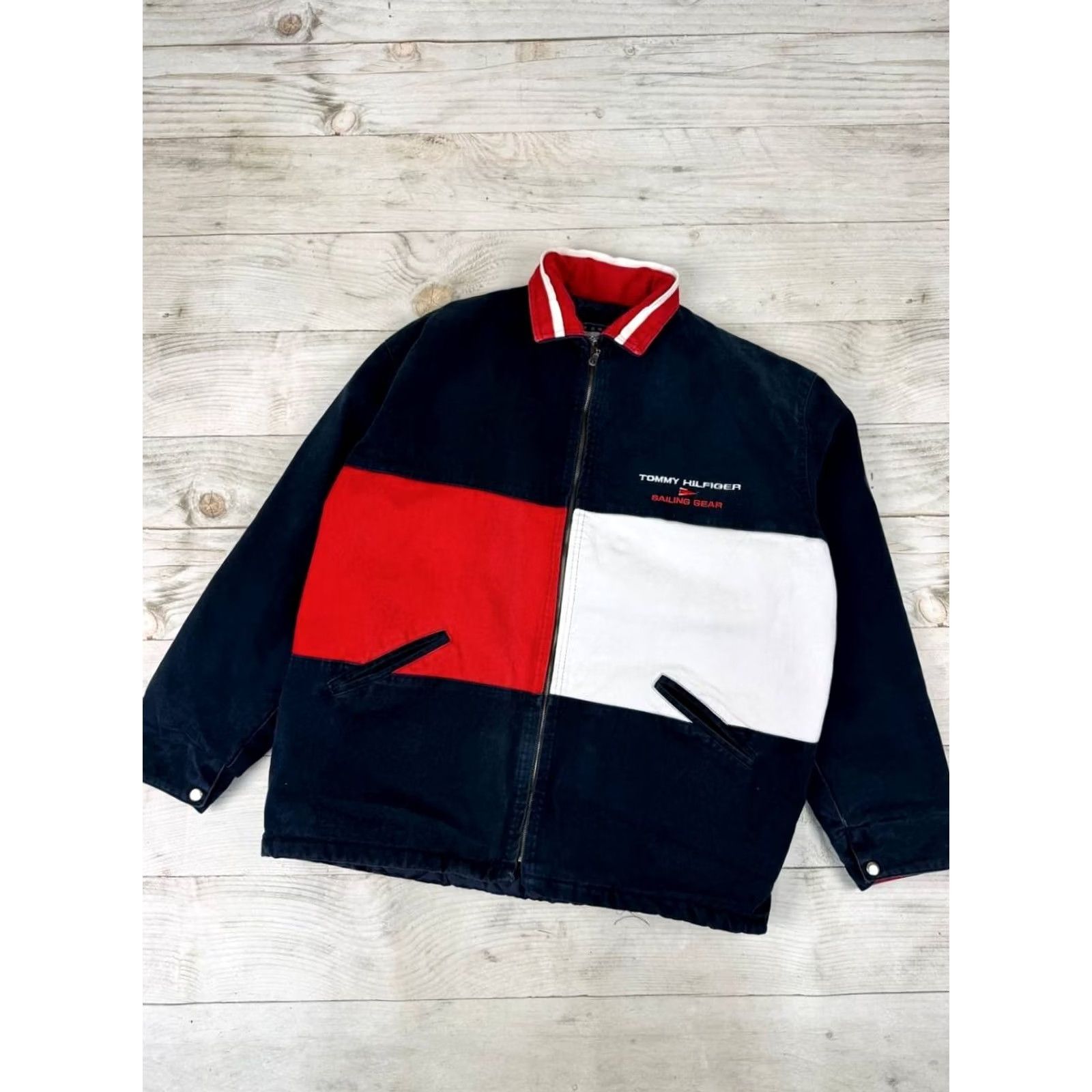 Tommy Hilfiger VINTAGE Tommy Hilfiger Denim Jacket 90s Big Logo USA Y2K Men Size L Blue Jackets Mens Size US L / EU 52-54 / 3 - 3 Thumbnail