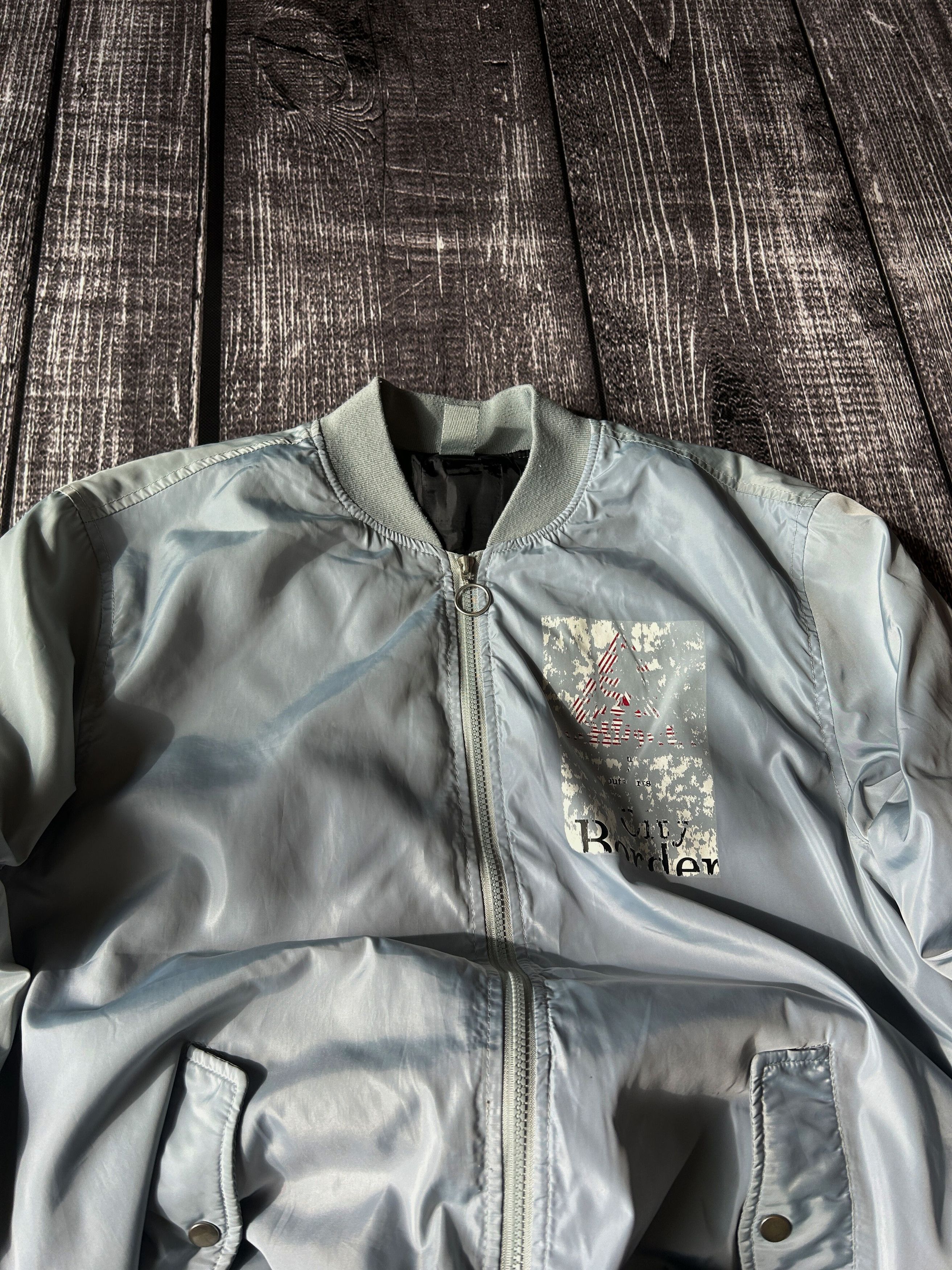 Japanese Brand Light Gray Bomber Jacket Minimal Zip Up Streetwear Outerwear Size US L / EU 52-54 / 3 - 4 Thumbnail