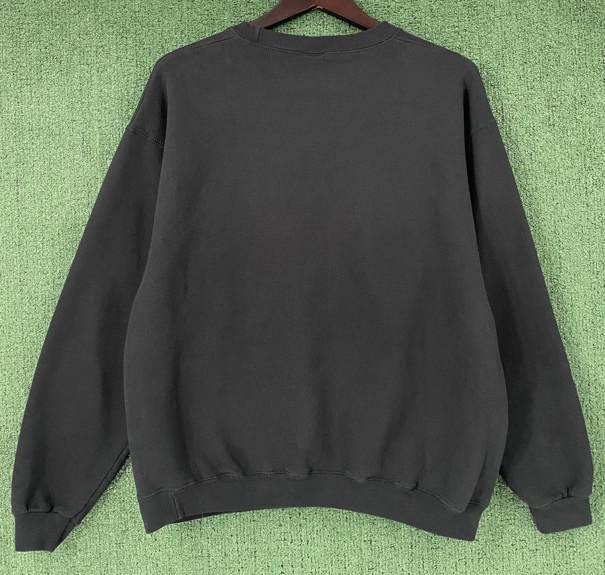 Fruit Of The Loom VTG 90’s Holiday Winter Snow Scene Snowman Cabin Sweatshirt Size L / US 10 / IT 46 - 6 Thumbnail
