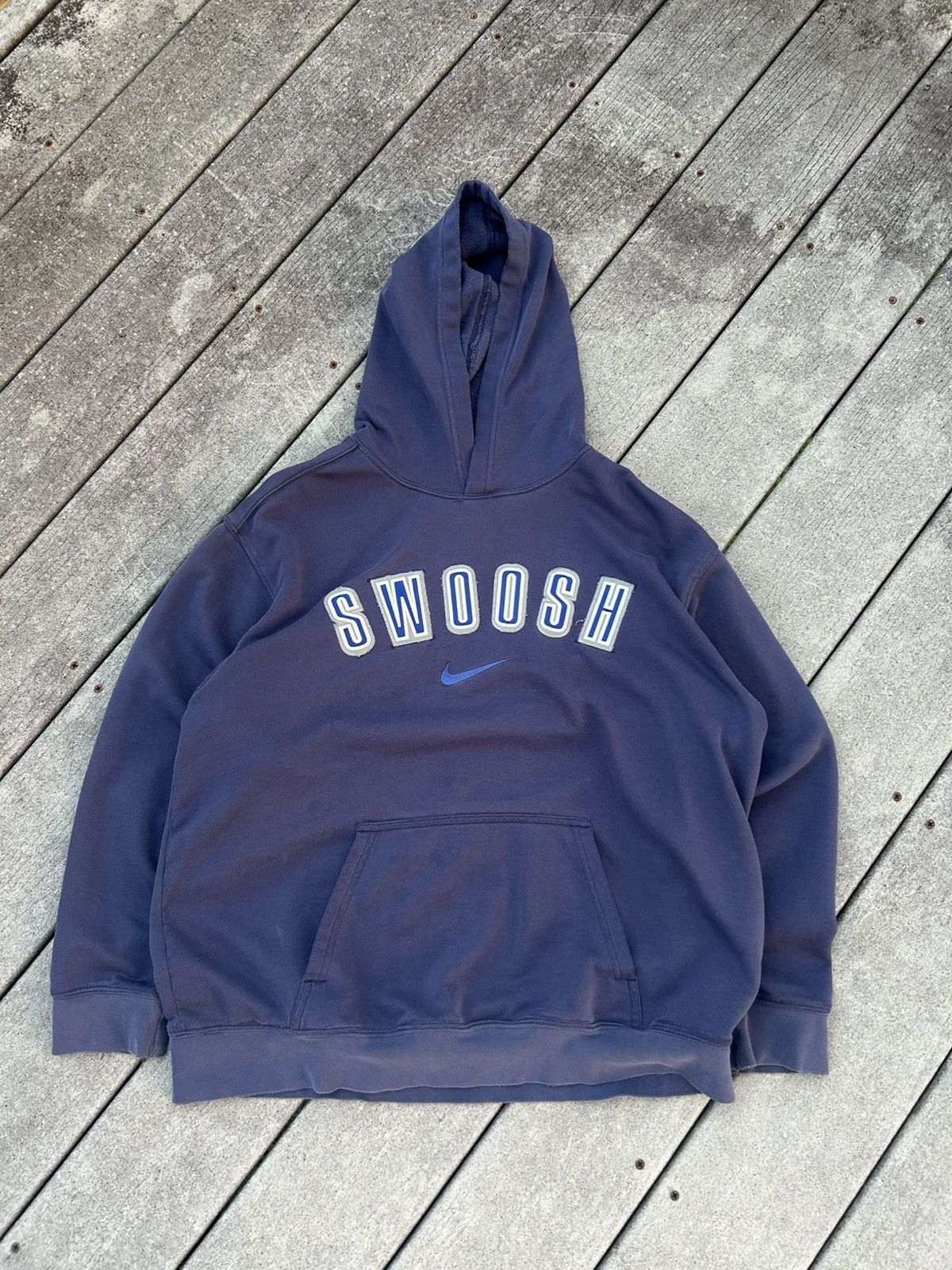 Nike Vintage Nike Center Swoosh hoodie Size US L / EU 52-54 / 3 - 1 Thumbnail