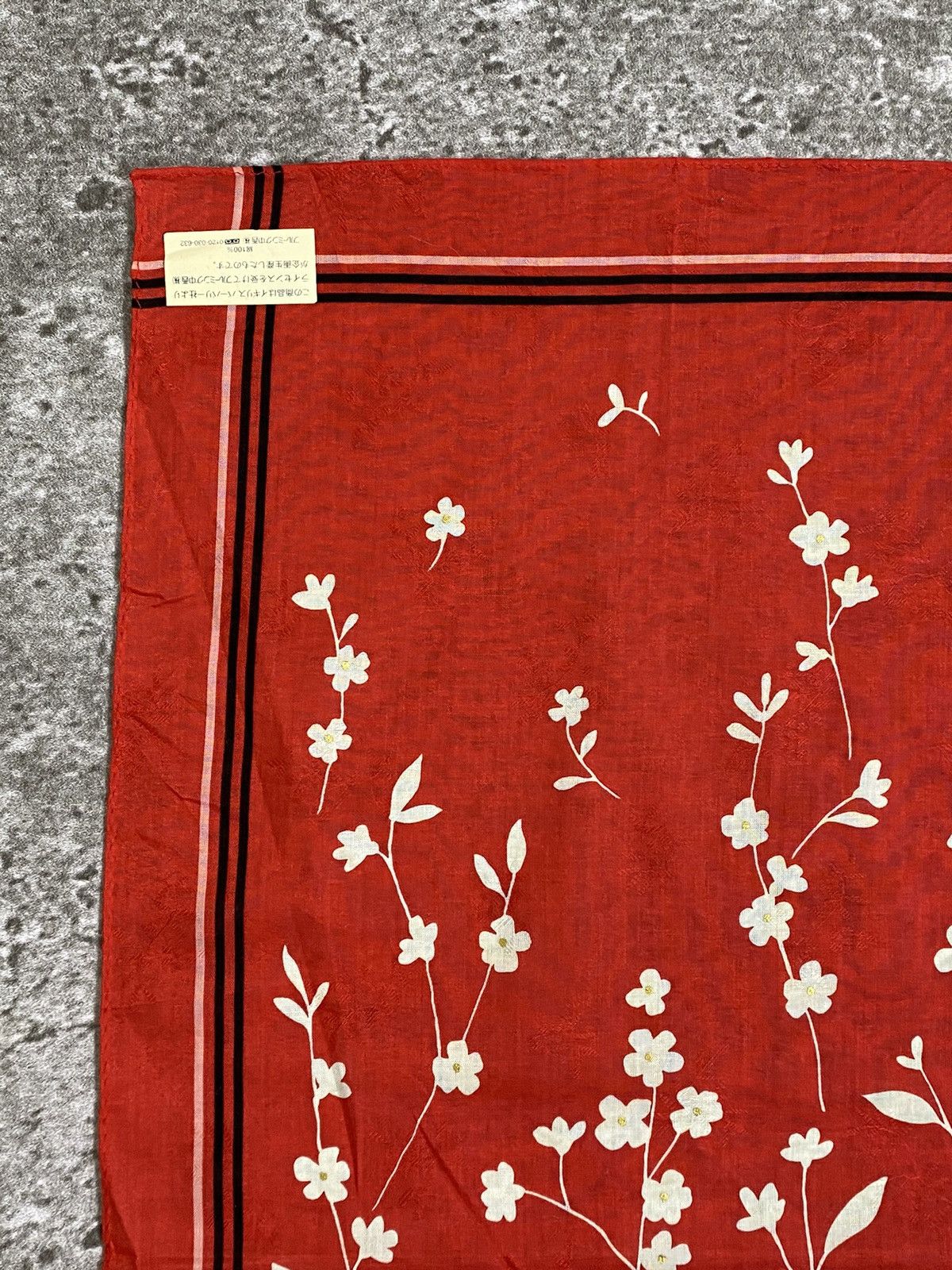 Burberry Burberry Handkerchief / Bandana / Neckerchief Size ONE SIZE - 5 Thumbnail