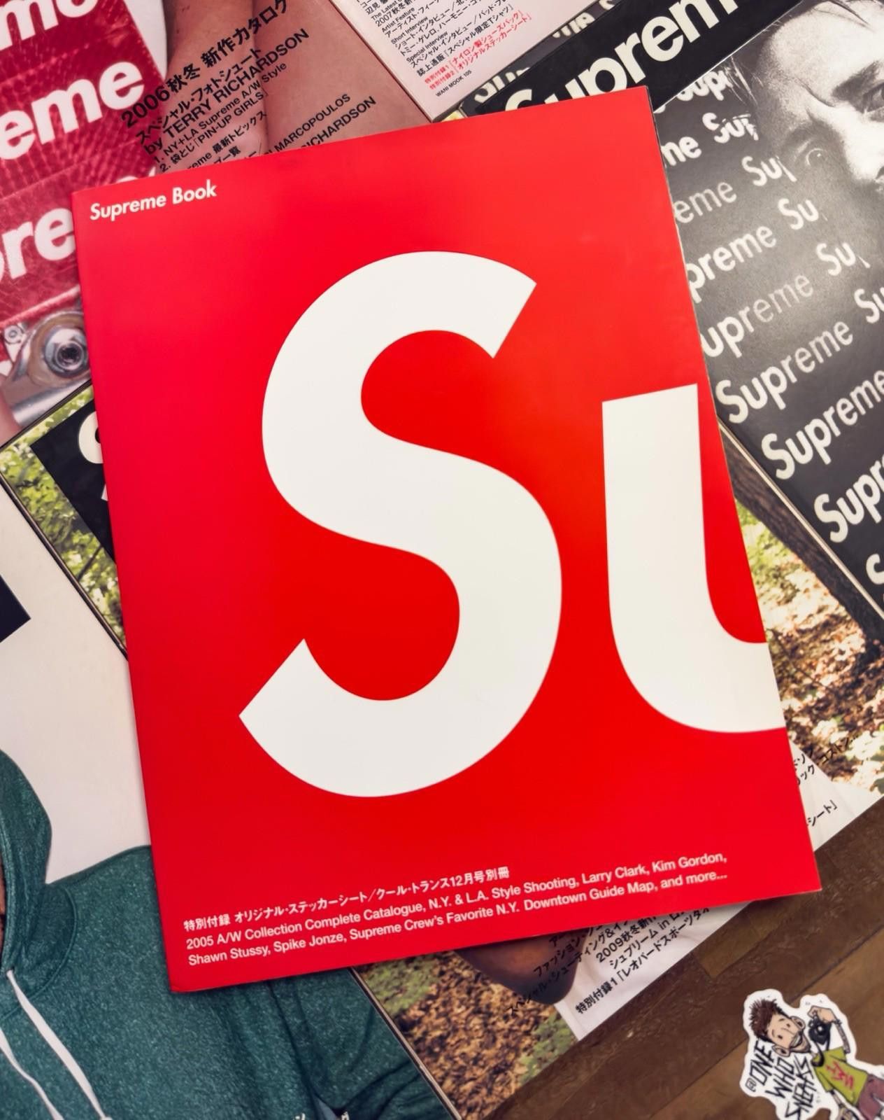 Supreme Supreme Book / Mook Complete Set VOL 1-6 (ALL STICKERS) Size ONE SIZE - 2 Thumbnail