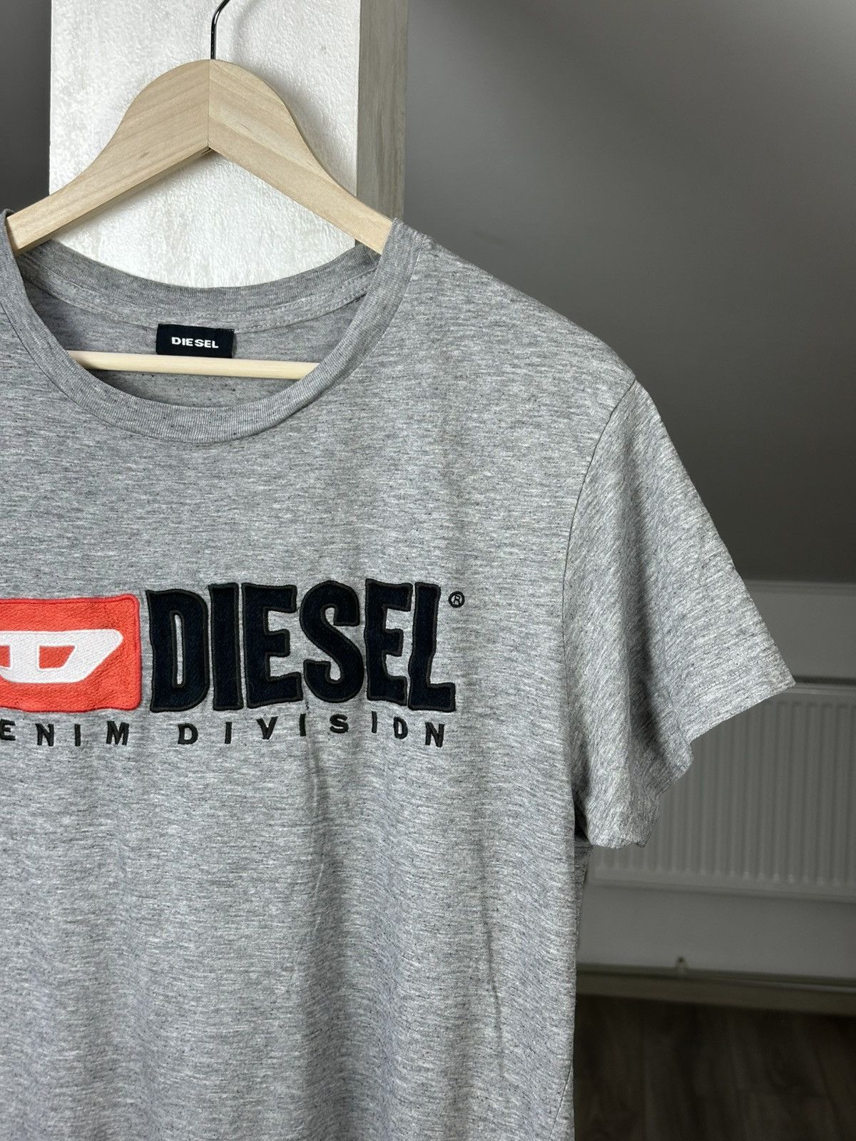 Diesel Y2K Vintage Diesel Tee Shirt Archive Hype Size US L / EU 52-54 / 3 - 3 Thumbnail