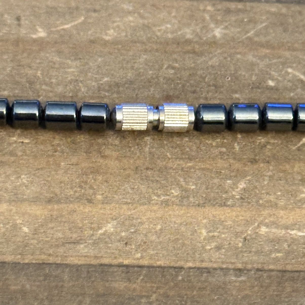 Vintage Vintage hematite barrel bead necklace Size ONE SIZE - 4 Thumbnail