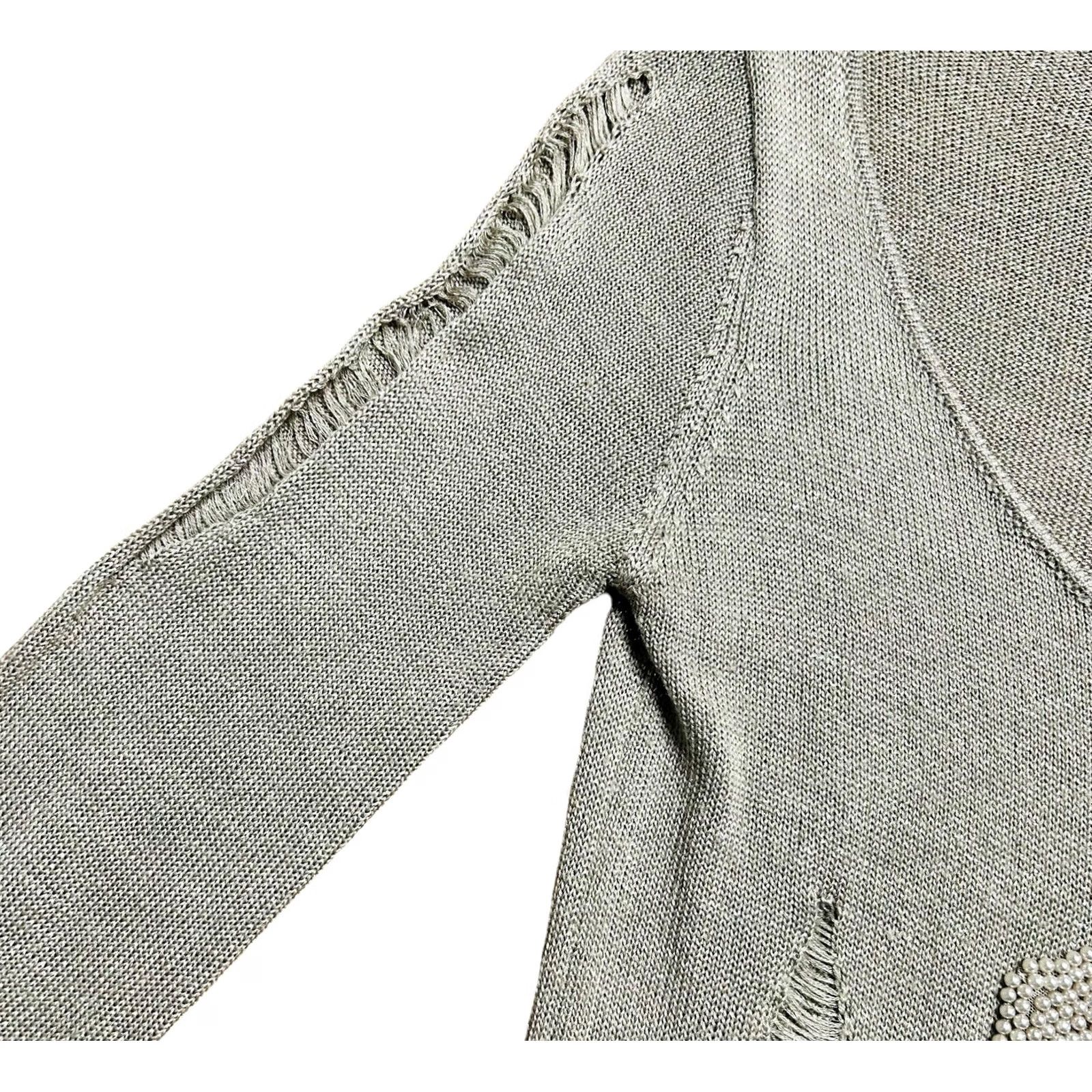 Vintage Chelsea & Violet Pearl Skull Cross Bone Distressed Sweater Women's M Gray Size M / US 6-8 / IT 42-44 - 7 Thumbnail