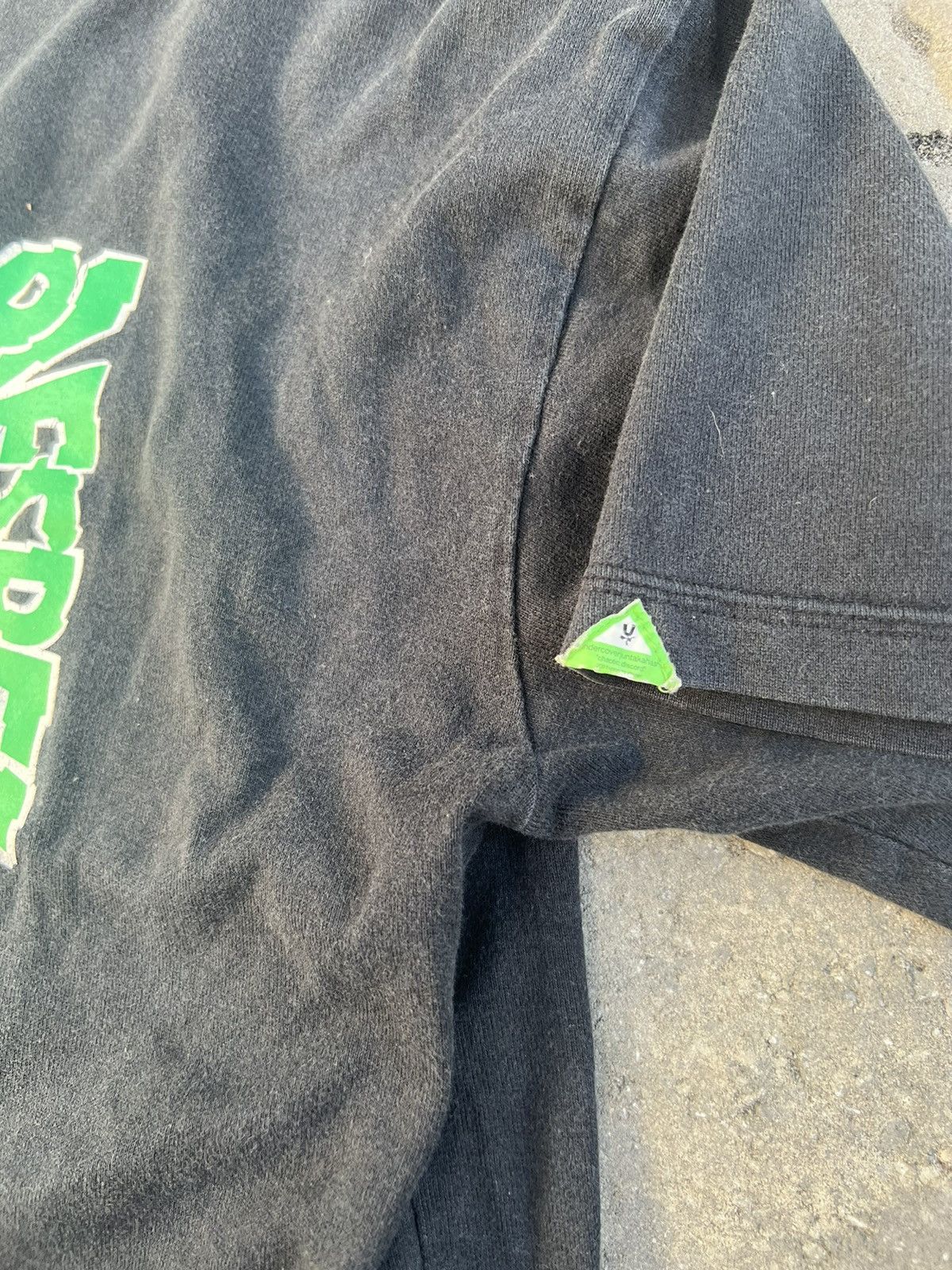 Undercover Undercover SS01 chaotic discord ‘Revolutionaries’ tee Size US S / EU 44-46 / 1 - 4 Thumbnail