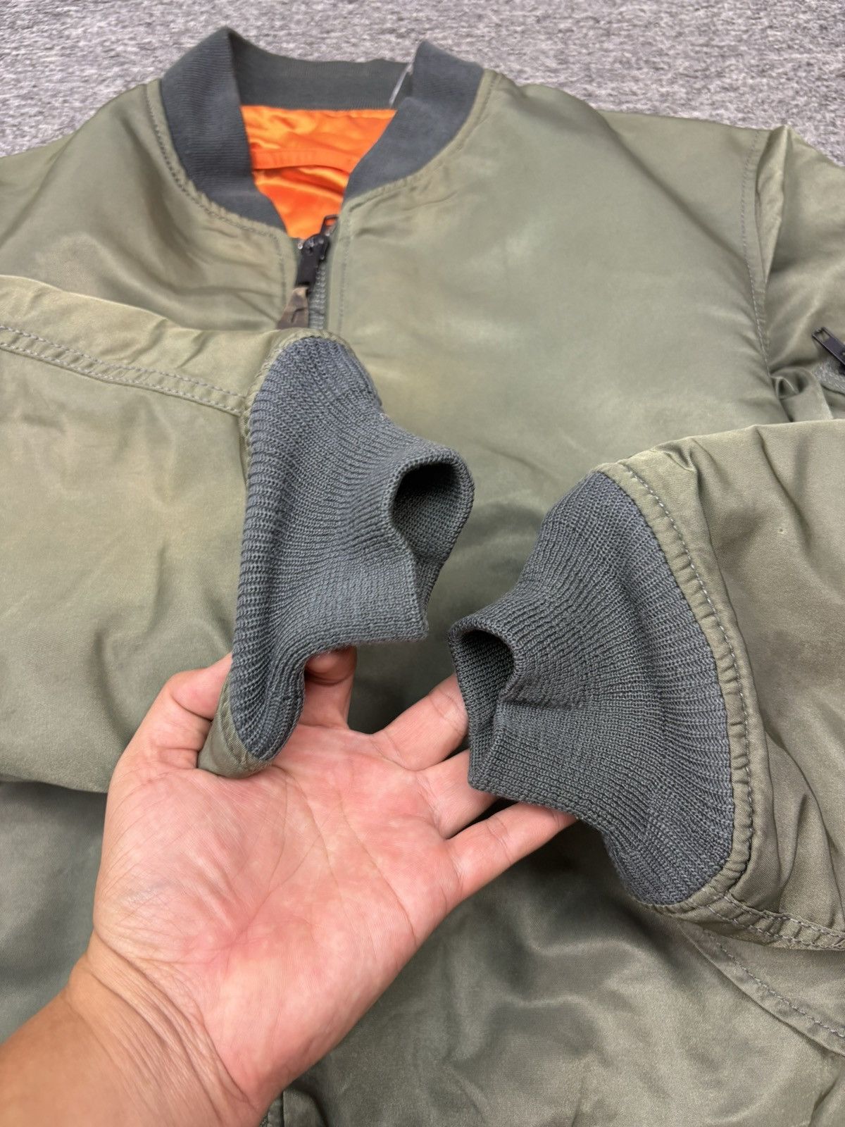 Alpha Industries Vintage 1980s Ma-1 Intermediate Reversible Bomber Jacket Size US M / EU 48-50 / 2 - 8 Thumbnail