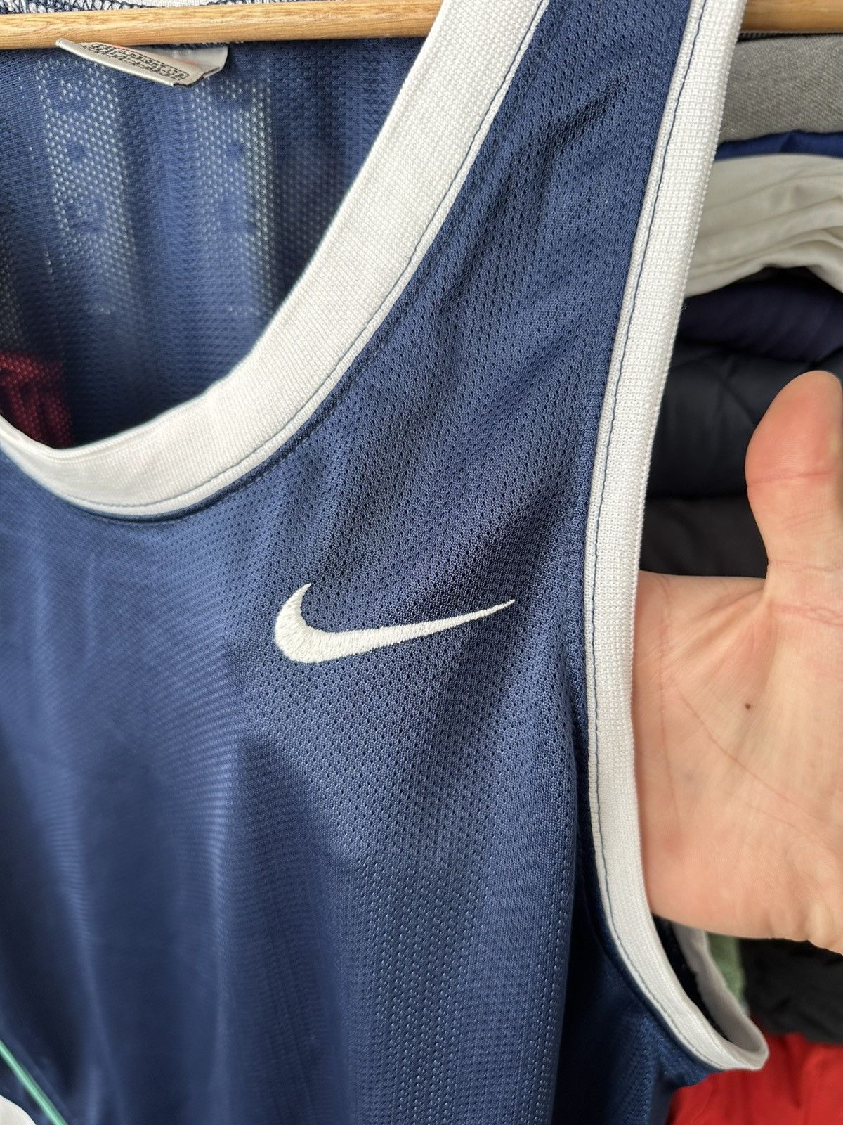 Nike Vintage Nike Mesh Tank Top Shirt Y2K Basketball Jersey Blue Size US M / EU 48-50 / 2 - 9 Thumbnail