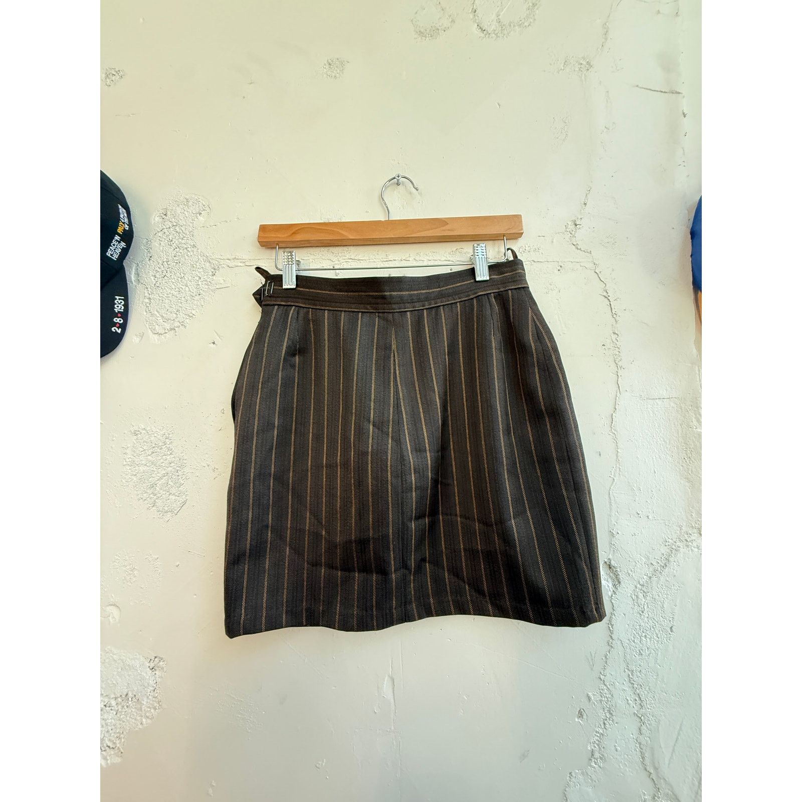 Saint Laurent Paris Vintage Saint Laurent Rive Gauche Pinstripe Skirt Size 28" / US 6 / IT 42 - 2 Thumbnail