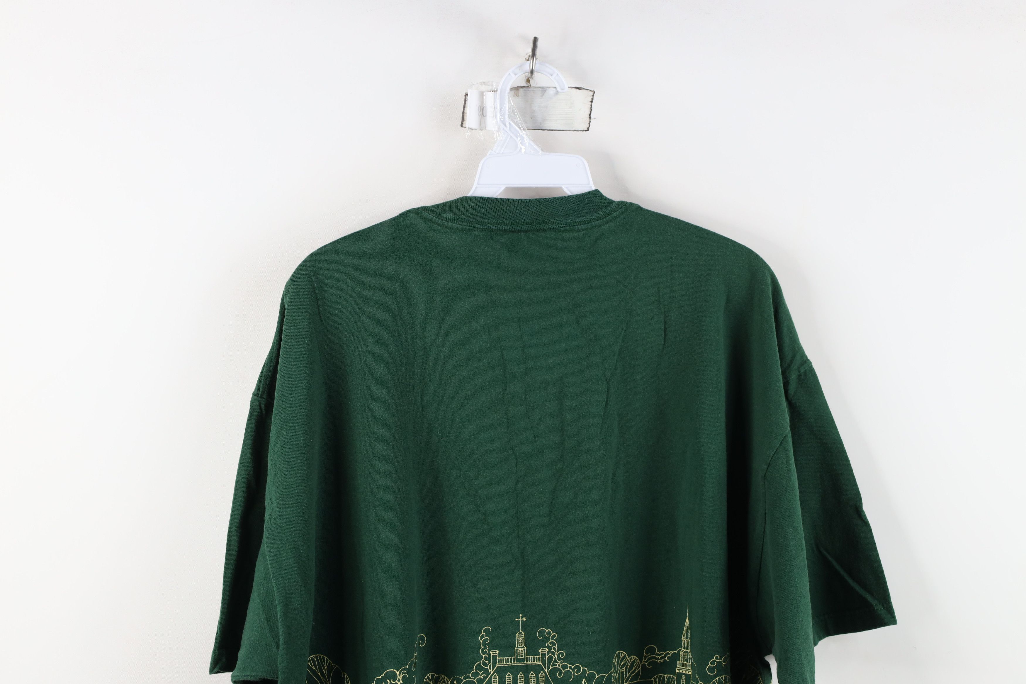 Vintage Vintage 90s Spell Colonial Williamsburg T-Shirt Green USA Size US XXL / EU 58 / 5 - 15 Thumbnail