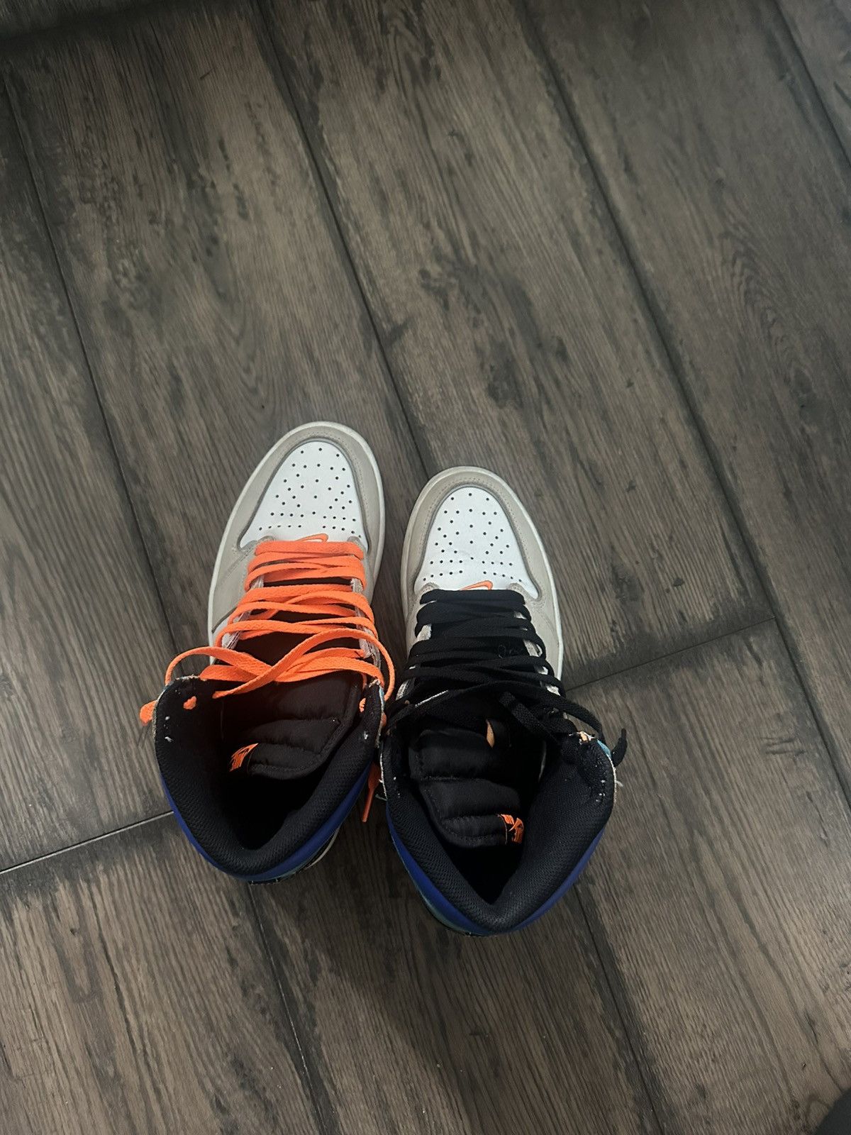 Jordan Brand High top Jordan 1s Size US 10 / EU 43 - 8 Thumbnail