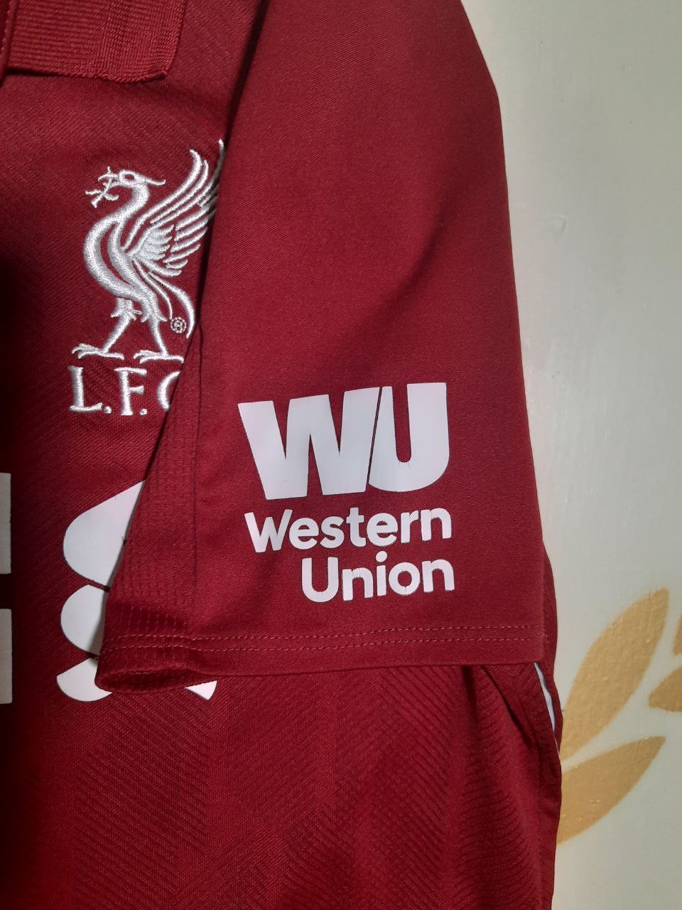 New Balance New Balance Liverpool Jersey 11 M.Salah 2018-19 kids size XL Size US S / EU 44-46 / 1 - 10 Thumbnail