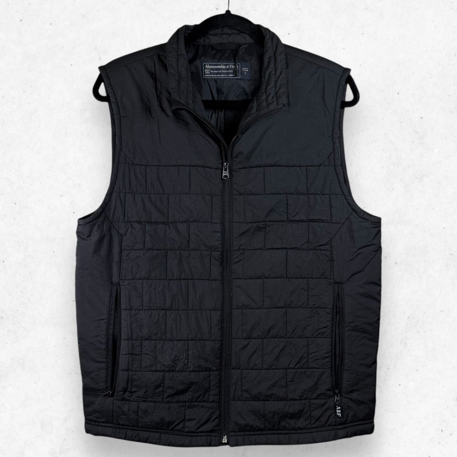 Abercrombie & Fitch Abercrombie & Fitch Men's S Full Zip Quilted Vest STAINED! Size US S / EU 44-46 / 1 - 1 Thumbnail