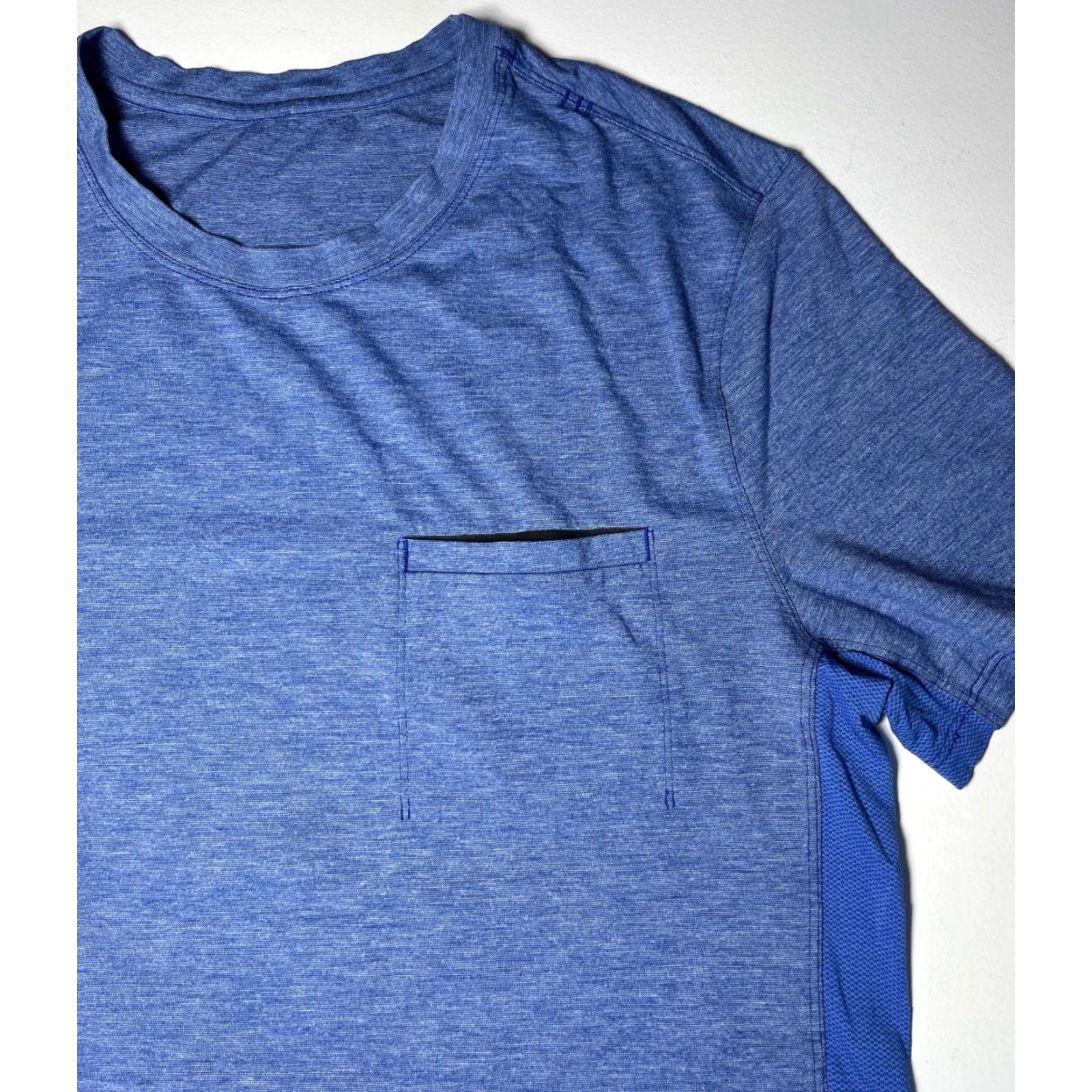 Lululemon Lululemon Men's Fundamental Pocket T-Shirt Blue Activewear Sz M Size US M / EU 48-50 / 2 - 5 Thumbnail