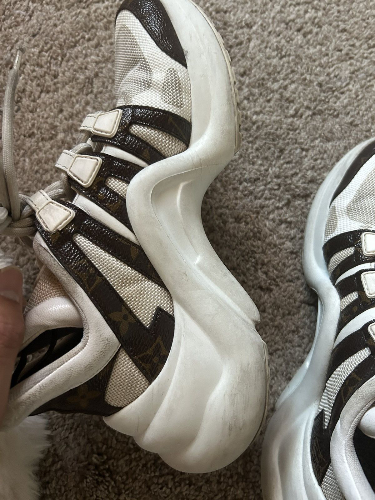 Louis Vuitton Louis Vuitton sneakers Size US 7.5 / IT 37.5 - 4 Thumbnail